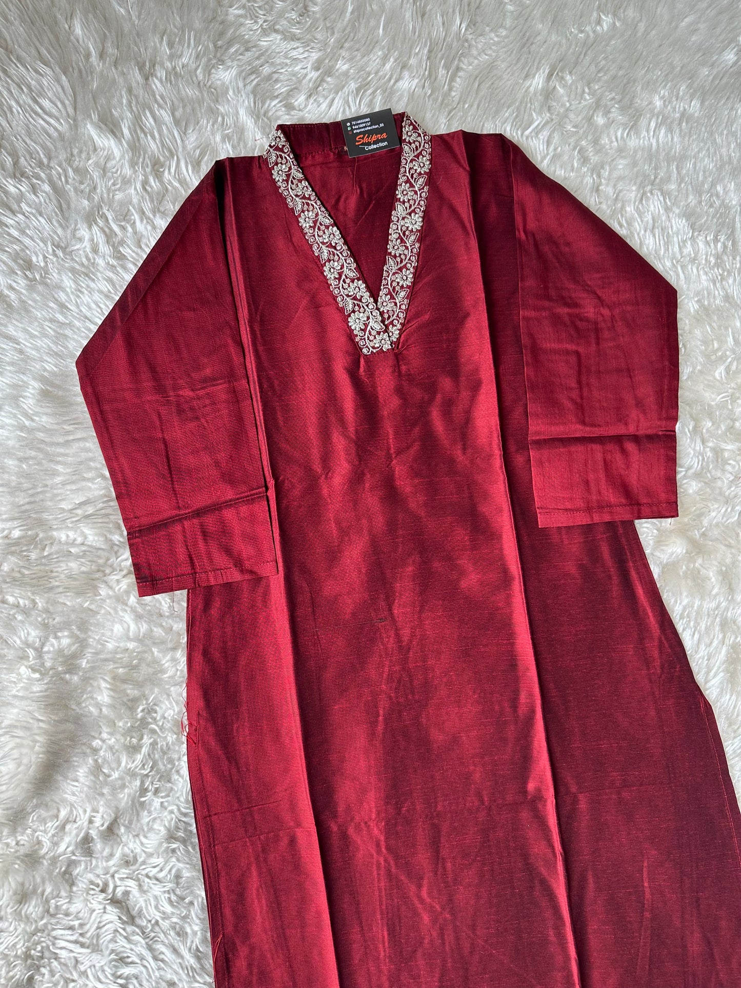 V-NECK Banglore Silk Kurti