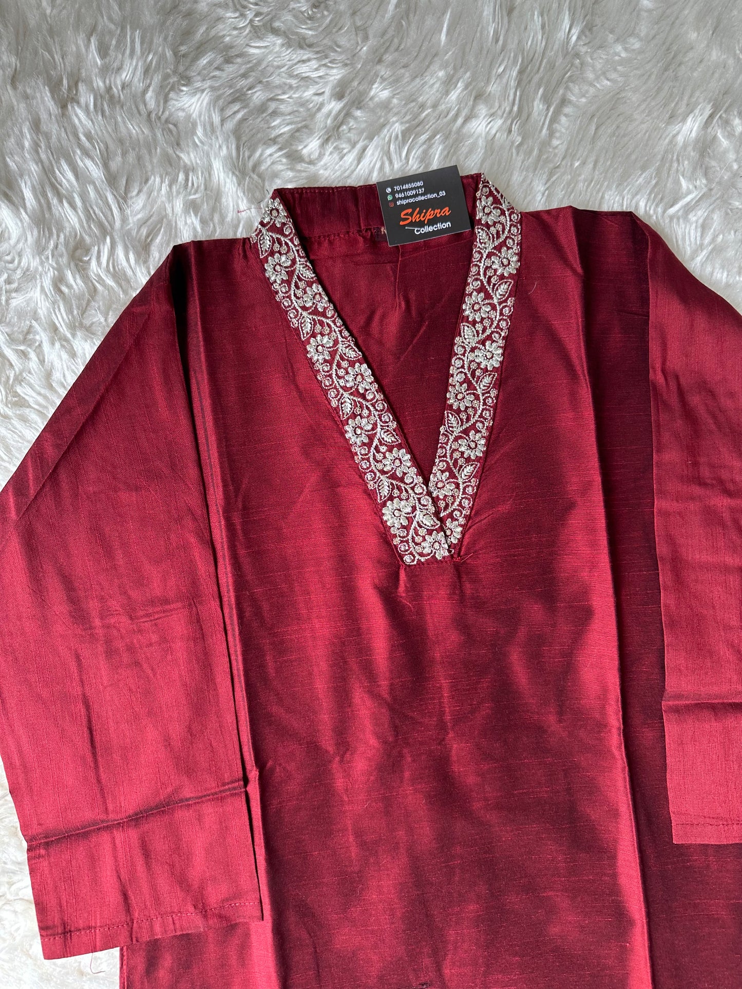 V-NECK Banglore Silk Kurti