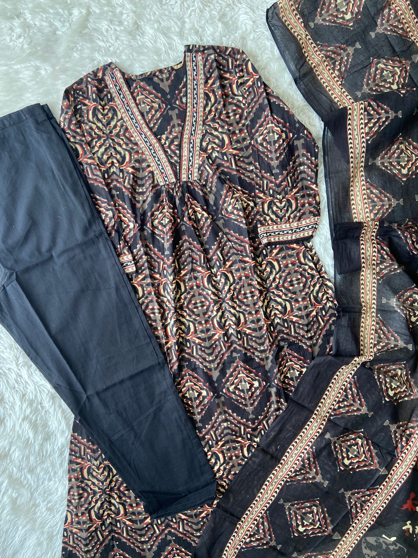 Budget Friendly FLARE Kurti Pant Dupatta Set