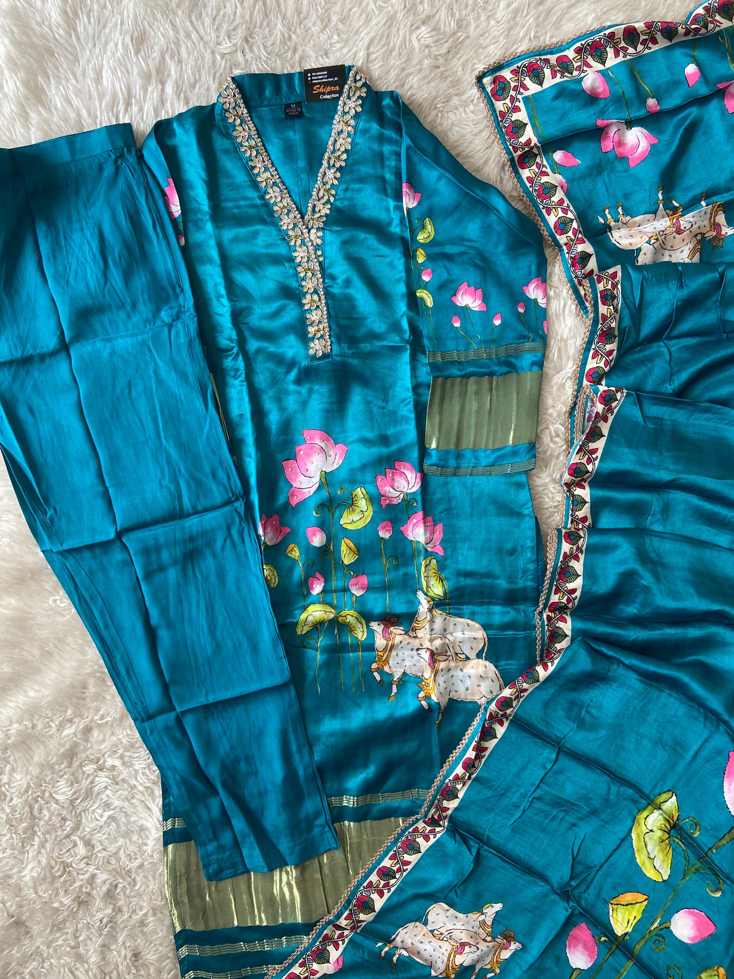 Gazi Silk Kurti Pant Dupatta Set