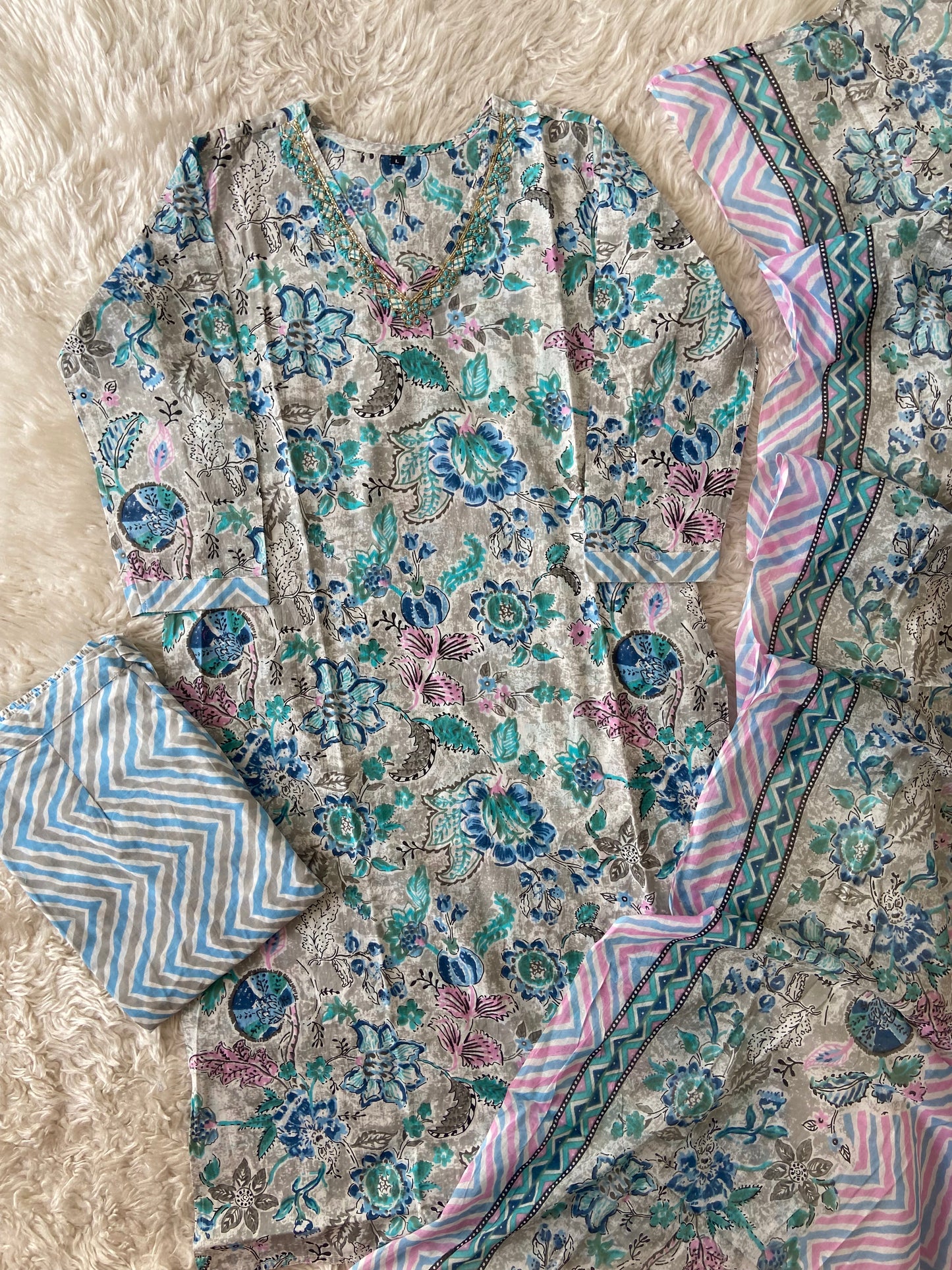 Budget Friendly Kurti Pant Dupatta Set
