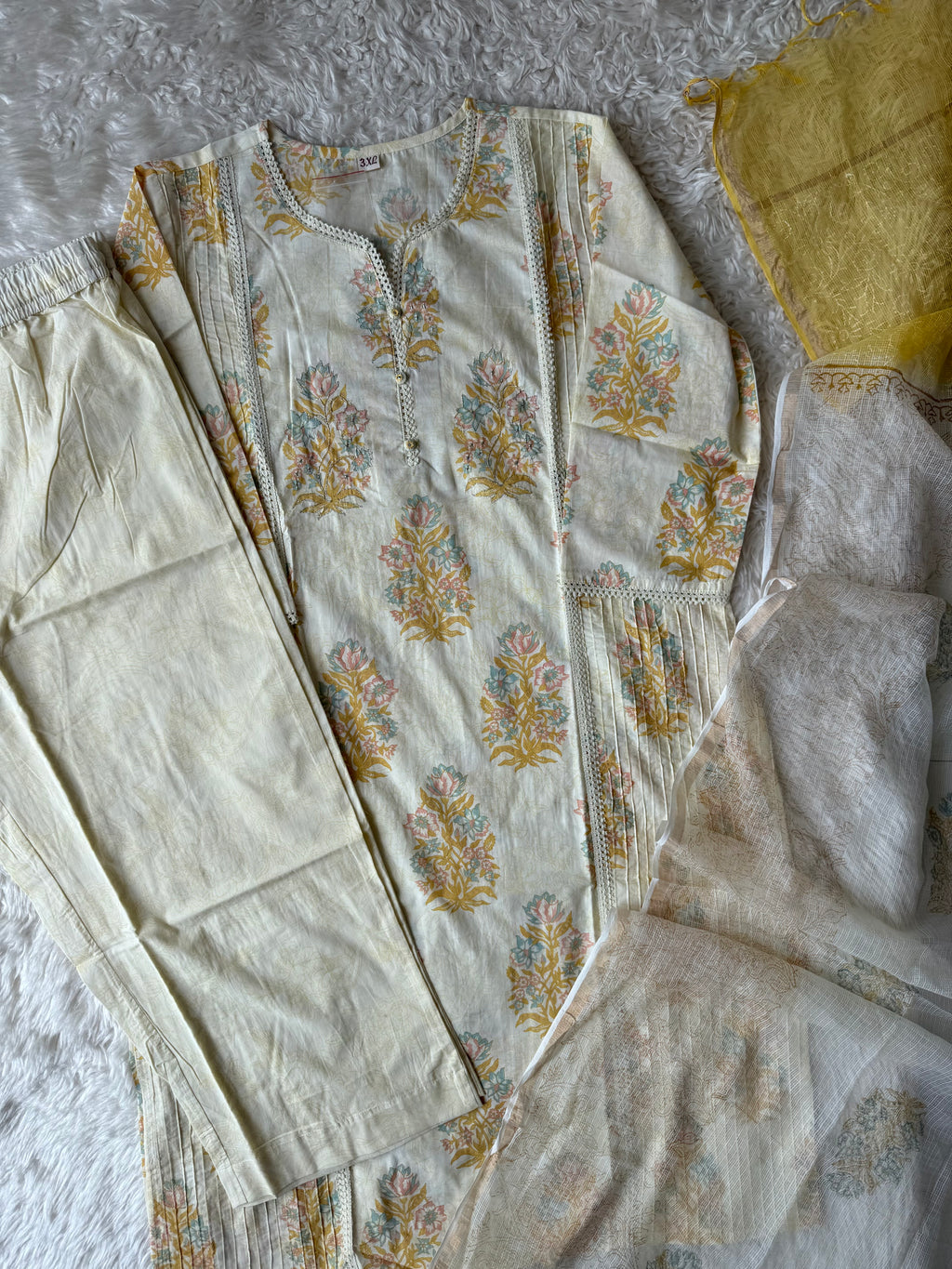 Doriya Love 💛 Set