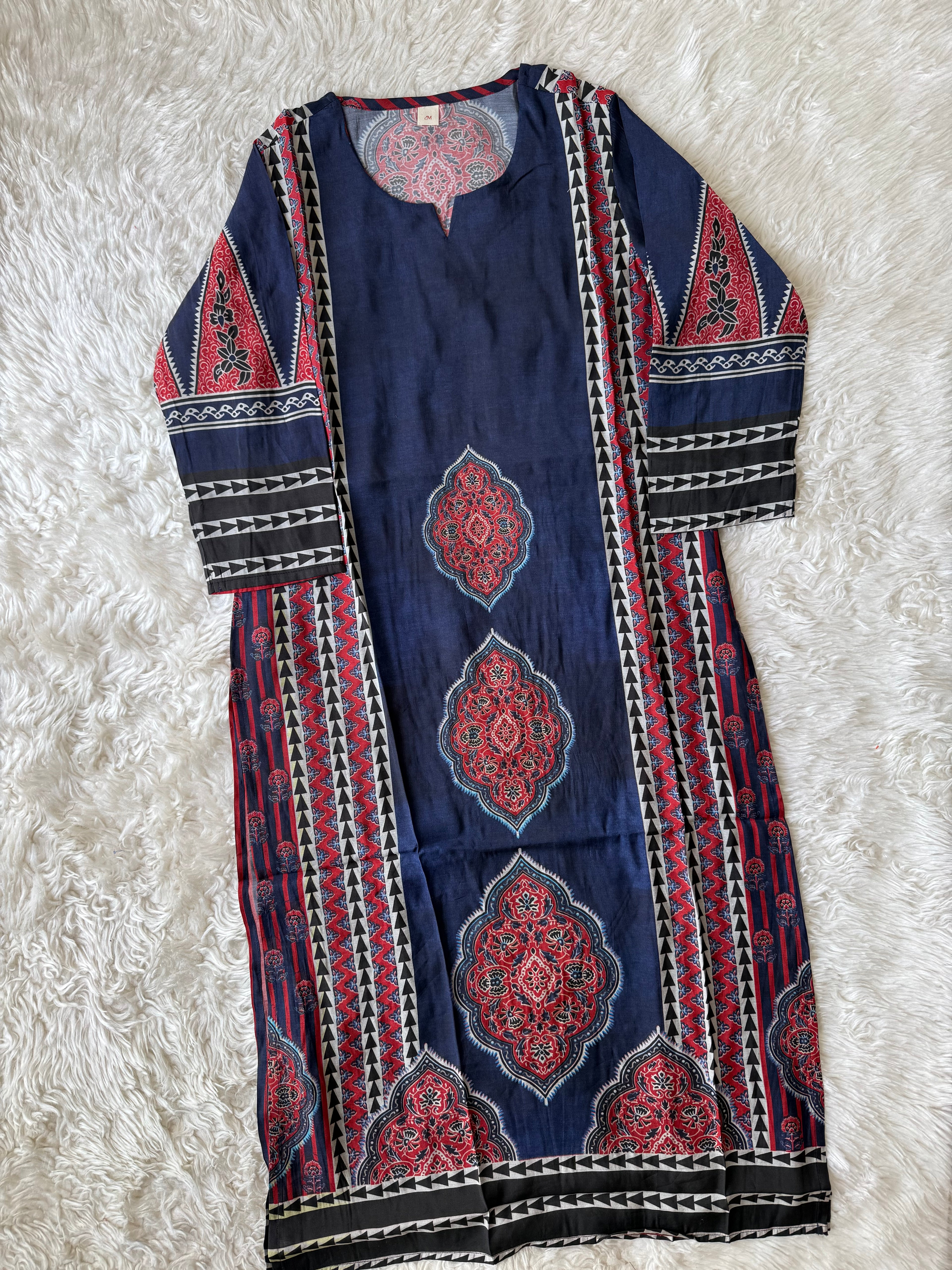 Pure Muslin Silk Kurti Pant Dupatta Set