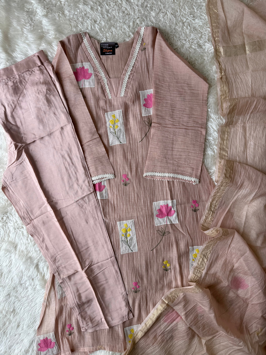 Pure Mul Chanderi Kurti Pant Dupatta Set
