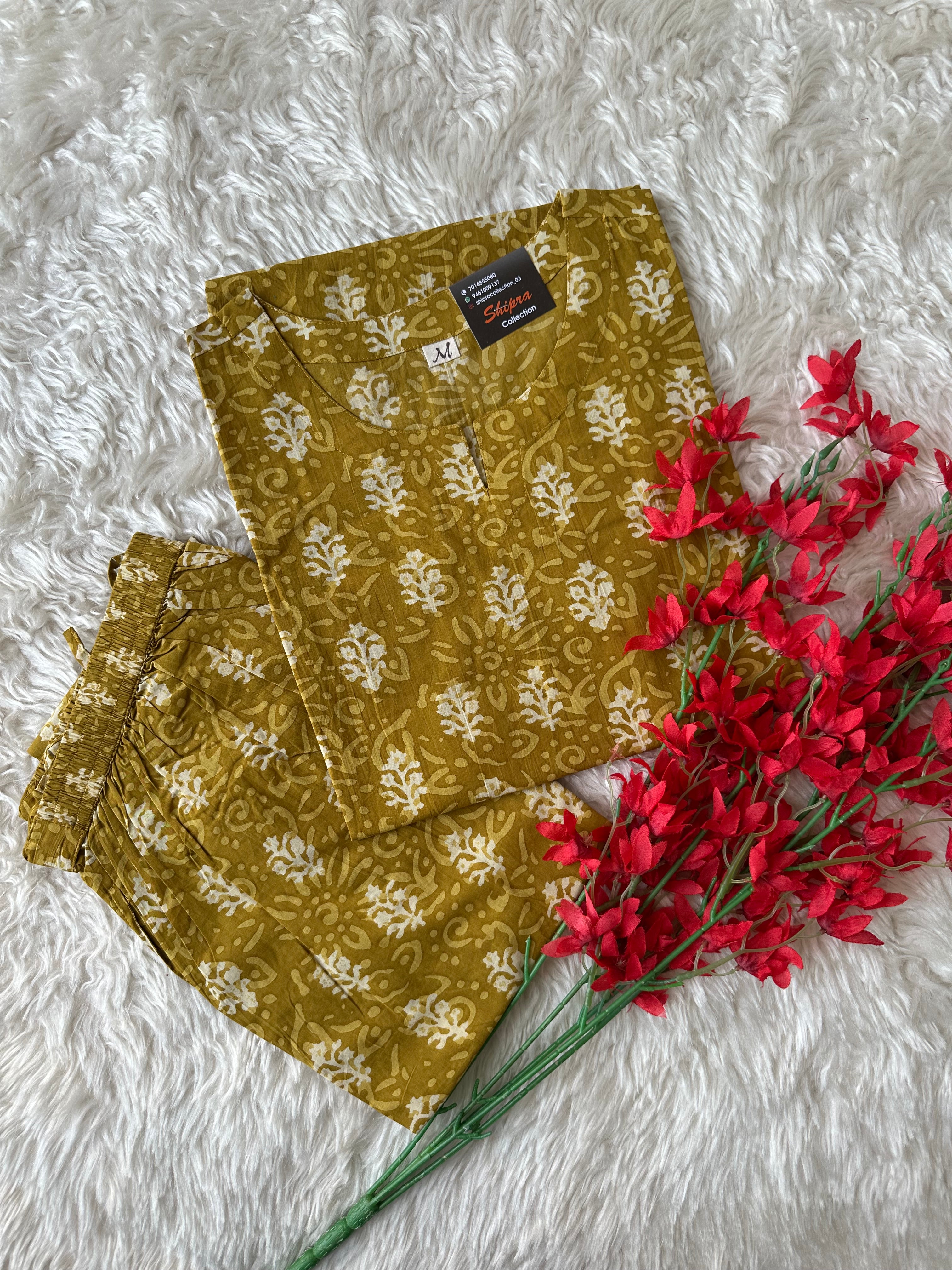 “Plus Size” Lounge Wear