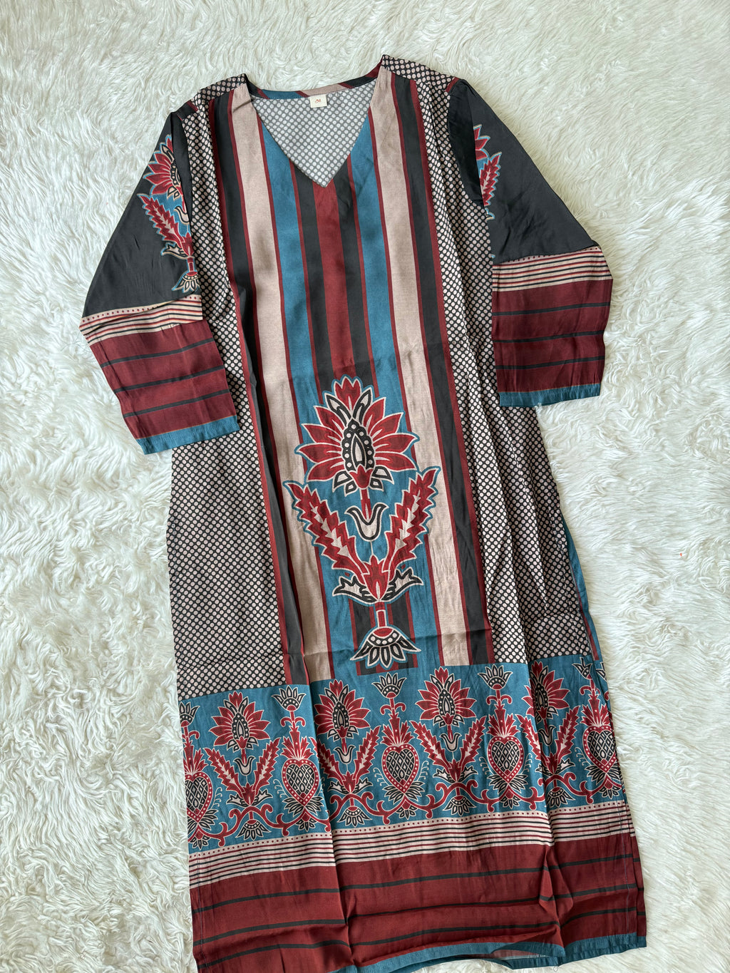 Pure Muslin Silk Kurti Pant Dupatta Set