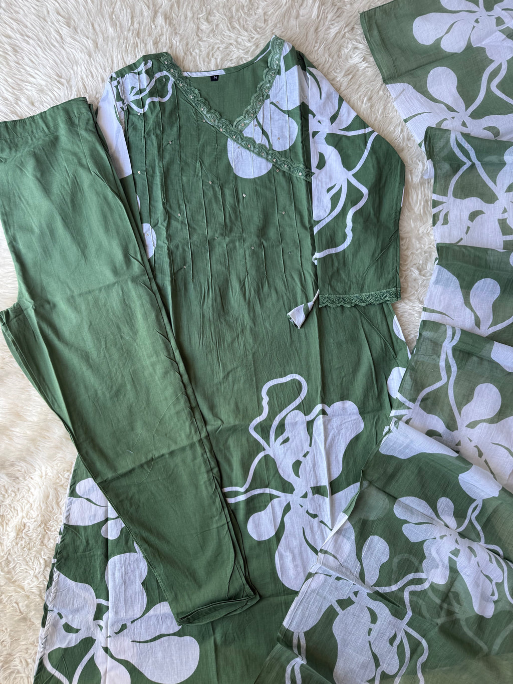 “Best Seller” Budget Friendly Kurti Pant Dupatta Set