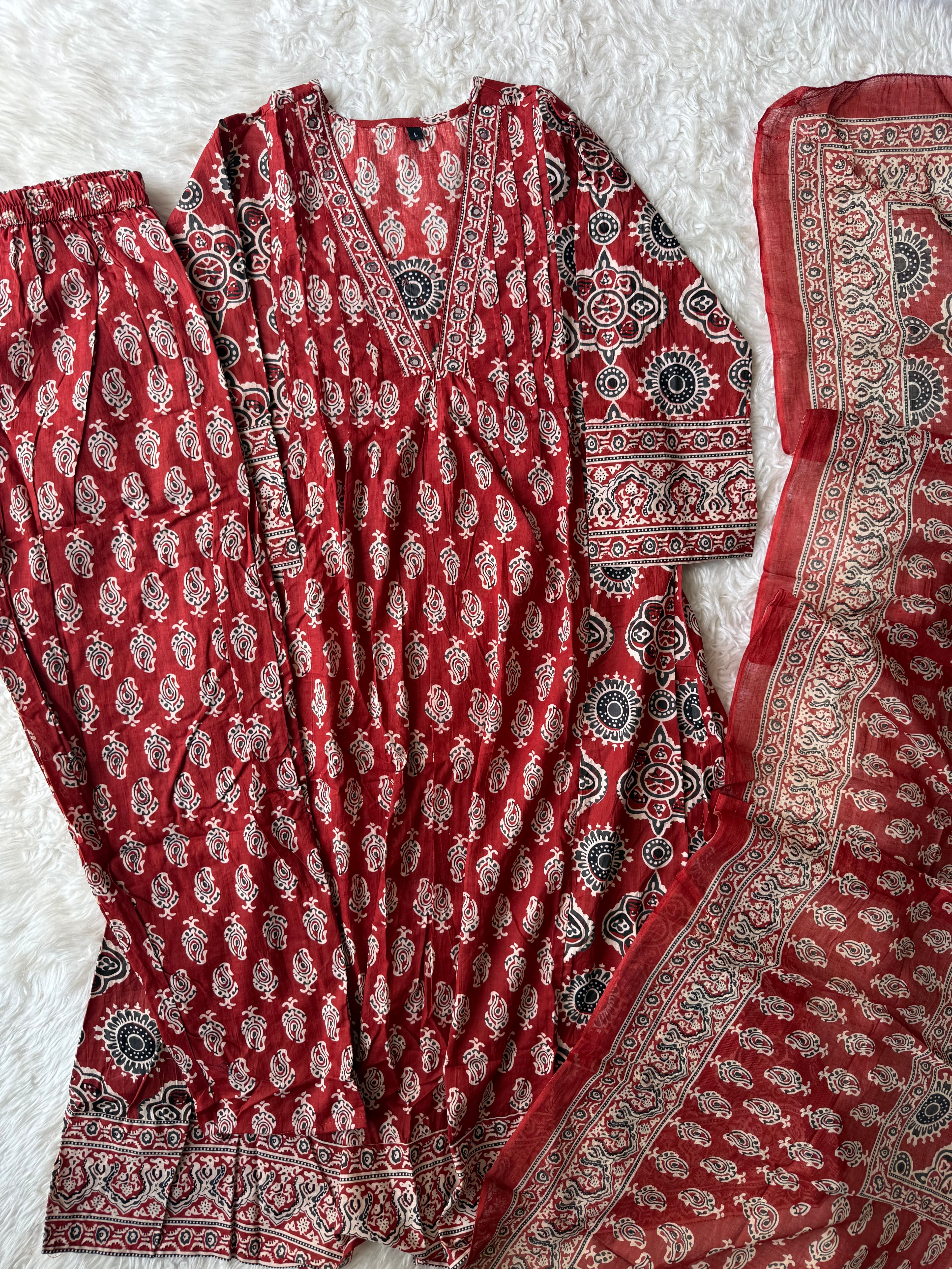 Budget Friendly Kurti Pant Dupatta Set