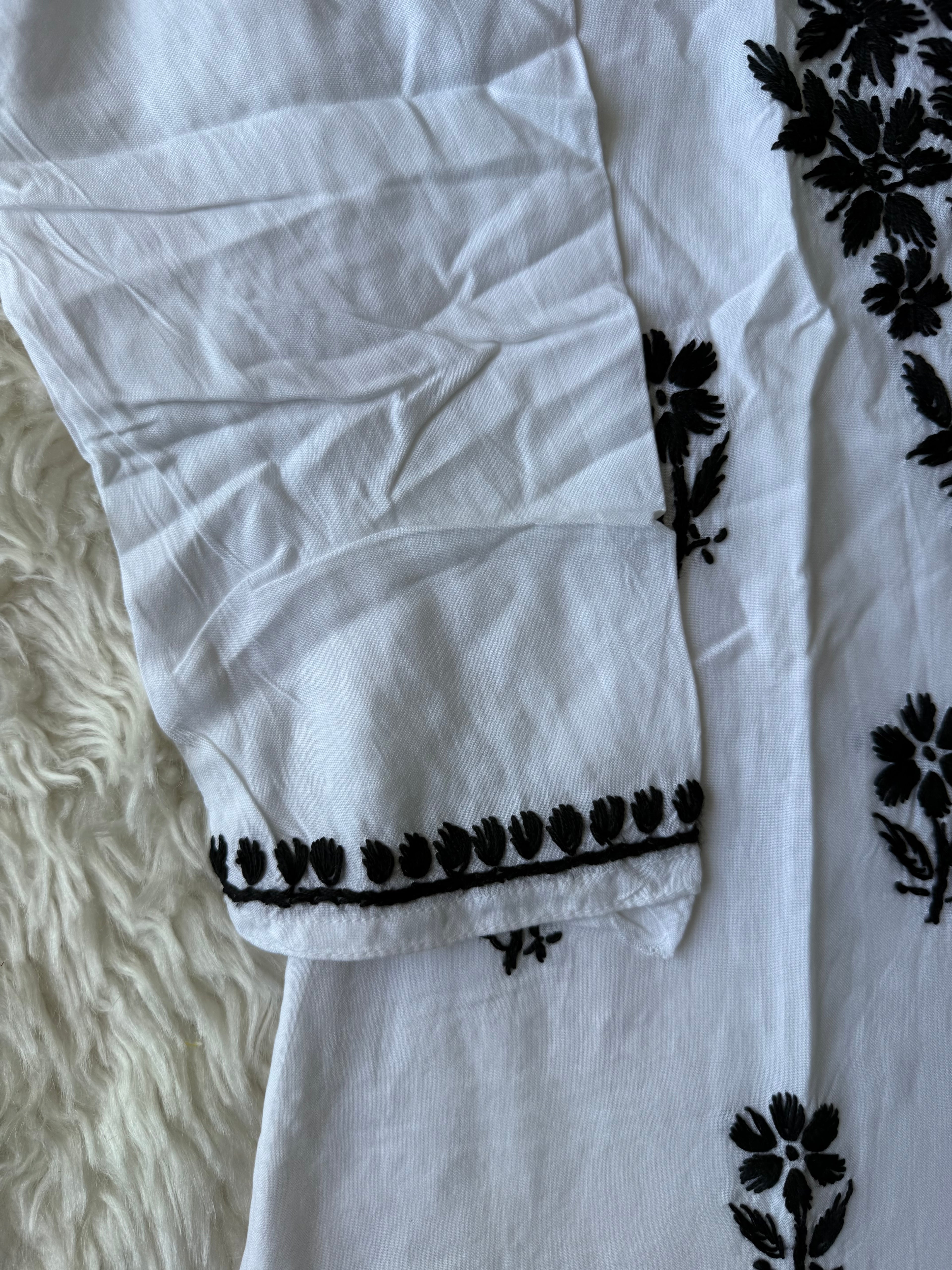Heavy Rayon Chikankari Short kurti