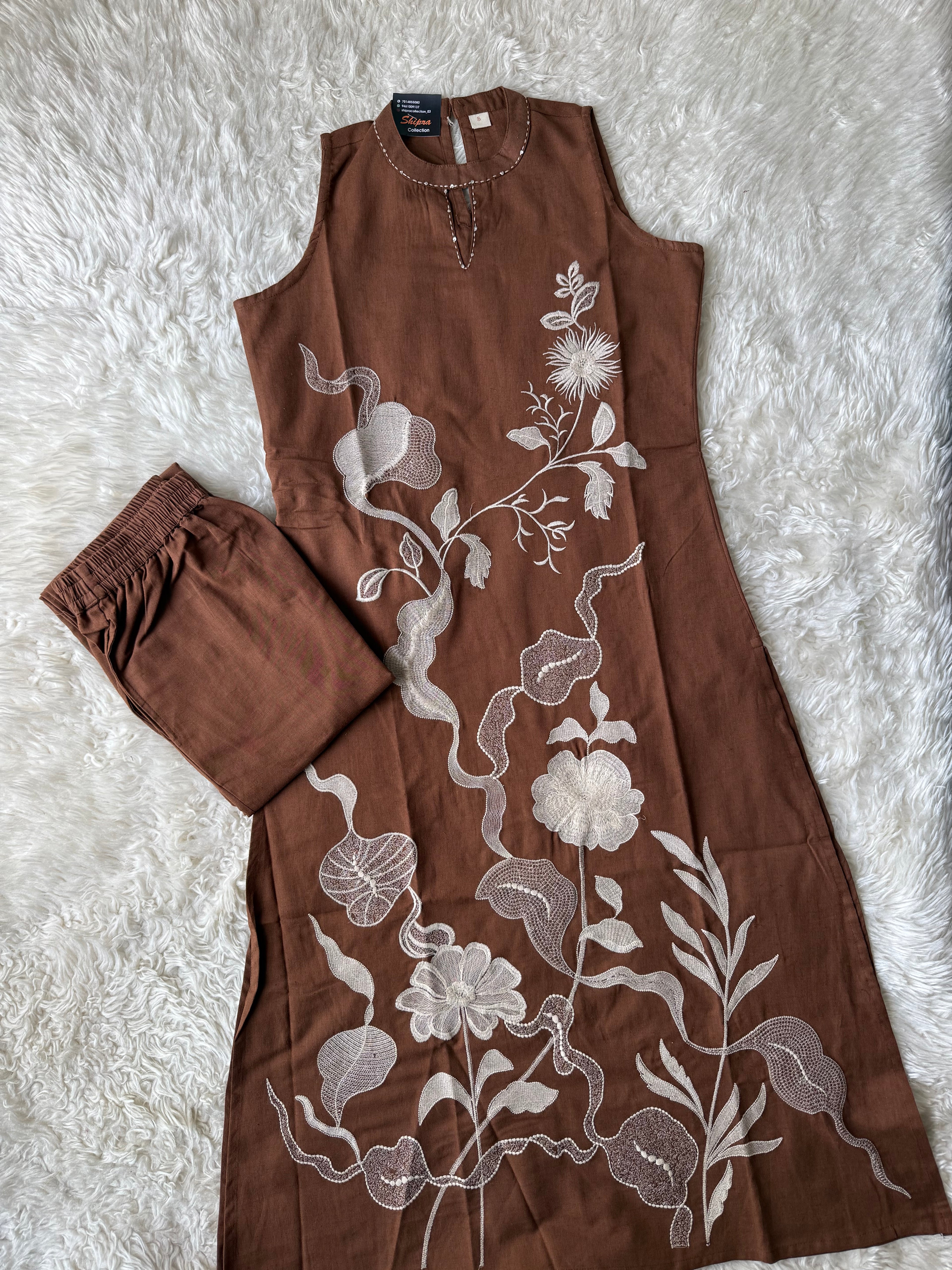 Khadi Cotton Sleeveless Kurti Pant Set