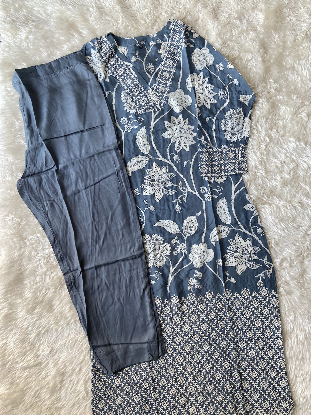 Crepe Silk Kurti Pant Dupatta Set