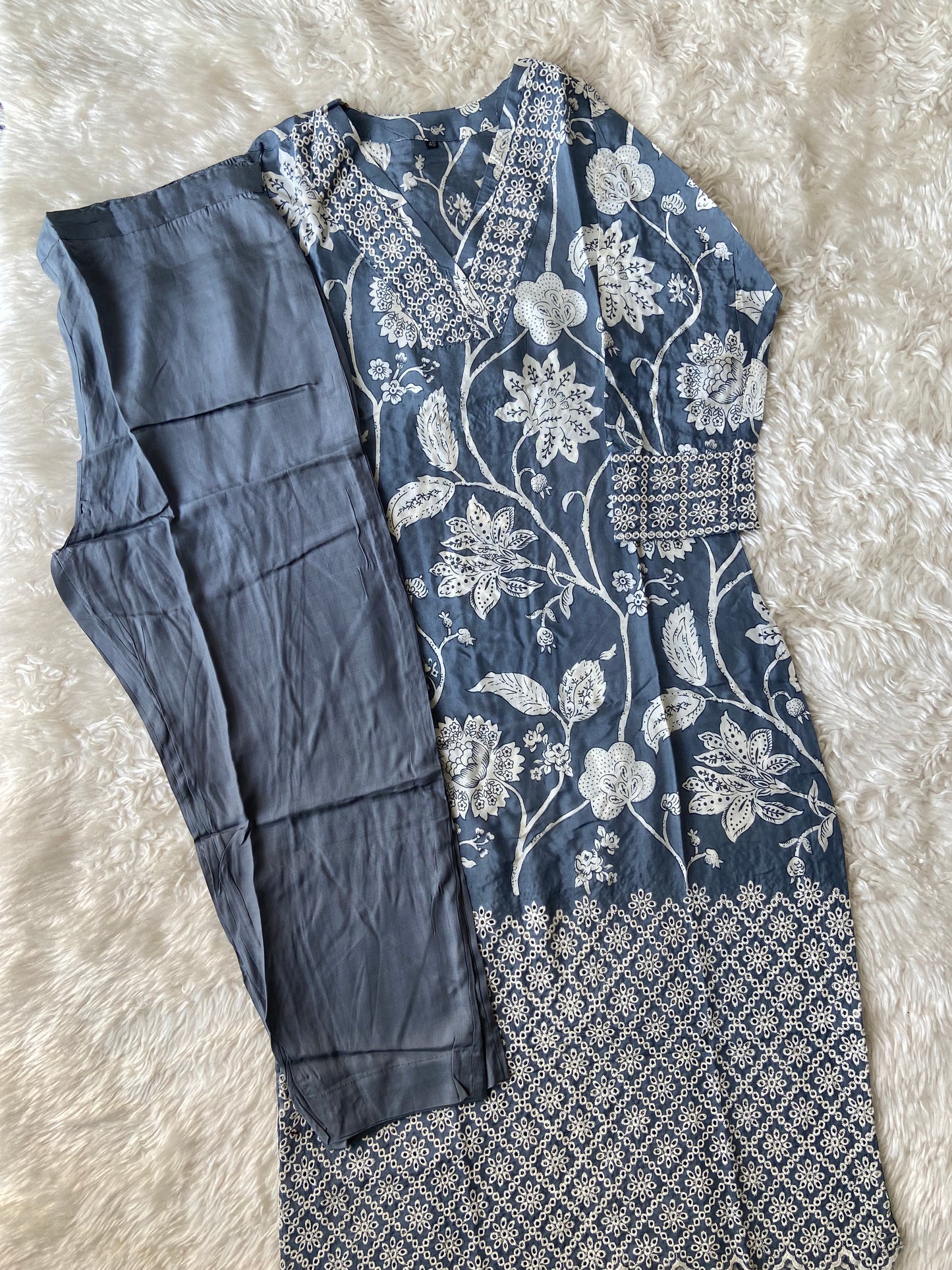 Crepe Silk Kurti Pant Dupatta Set