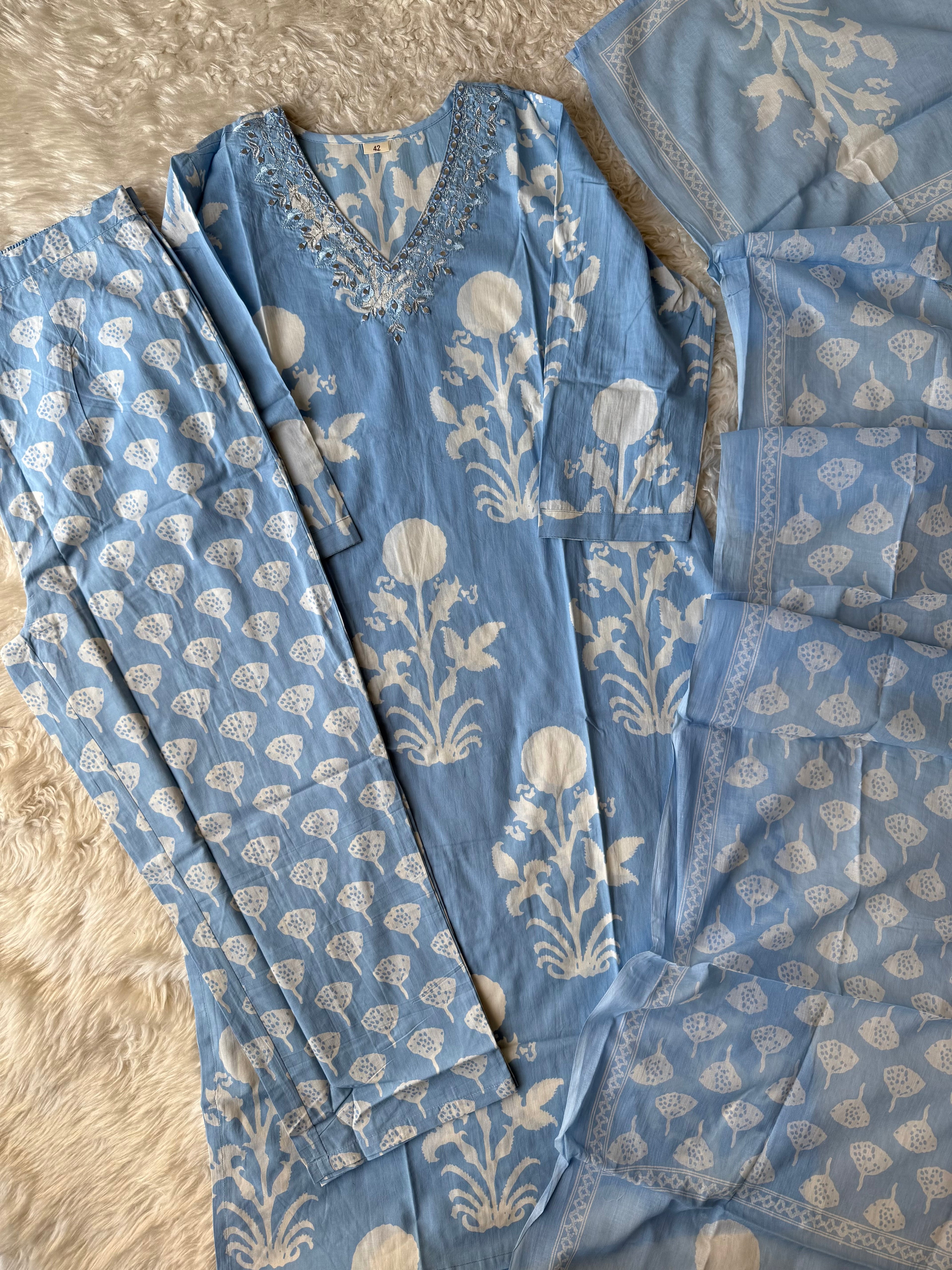 Breathable Cotton Kurti Pant Cotton Dupatta Set