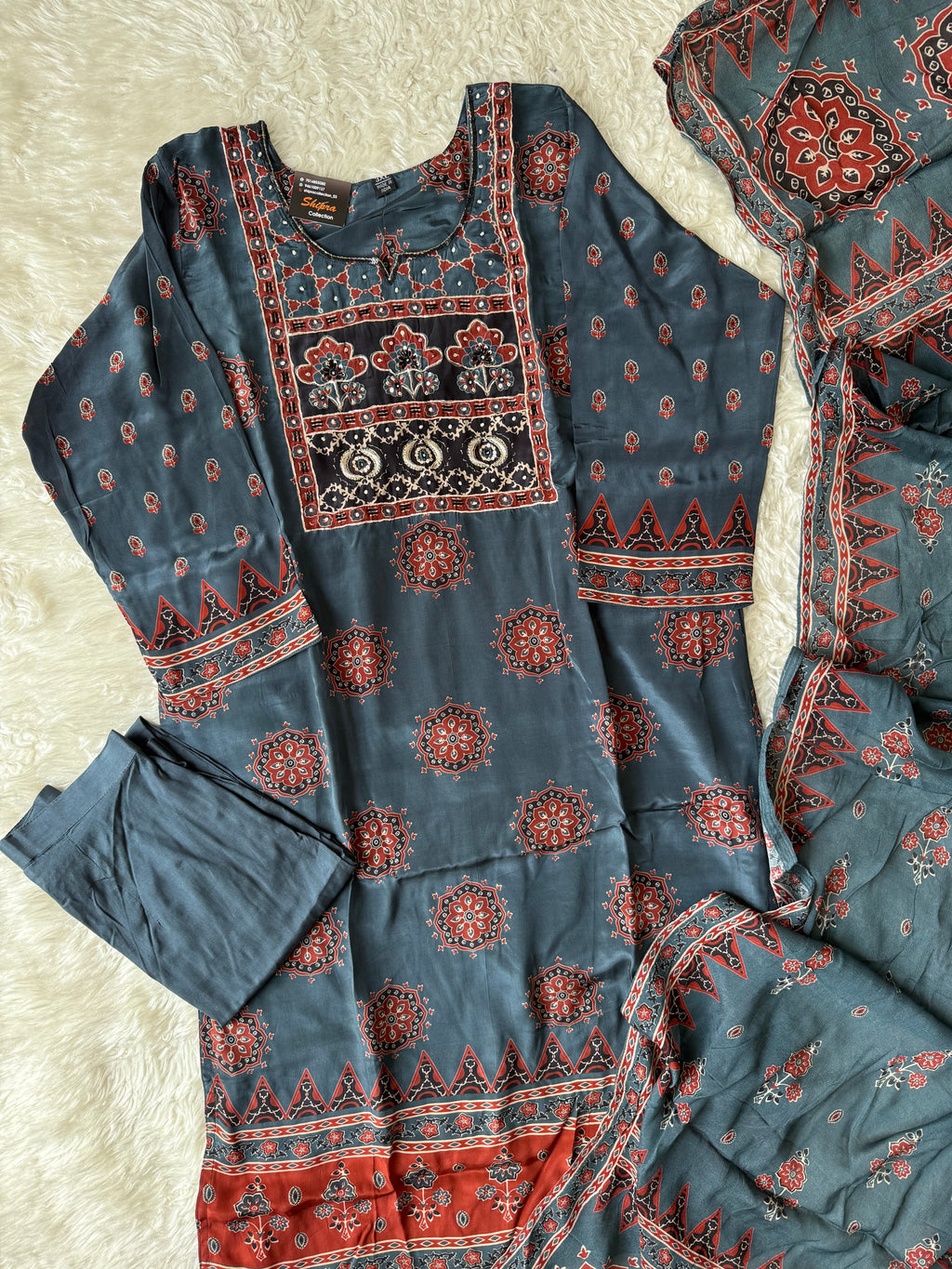 Crepe Silk Kurti Pant Dupatta Set