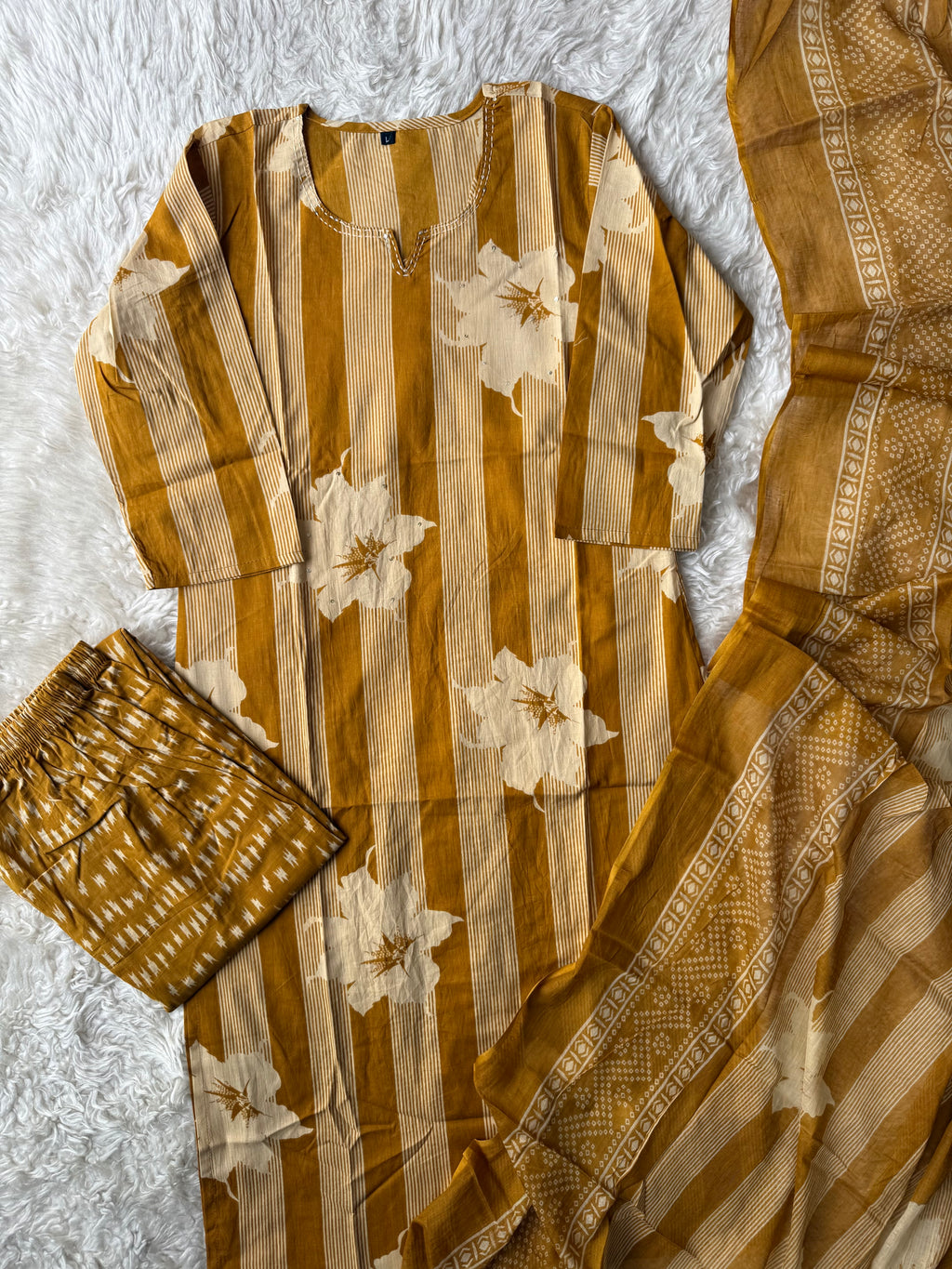 Budget Friendly Kurti Pant Dupatta Set