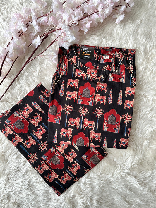 Pure Cotton Sleeveless Kurti Pant Set