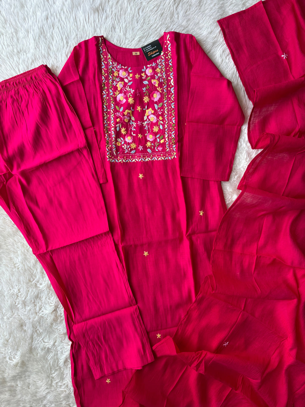 Mul Chanderi Kurti Pant Dupatta Set