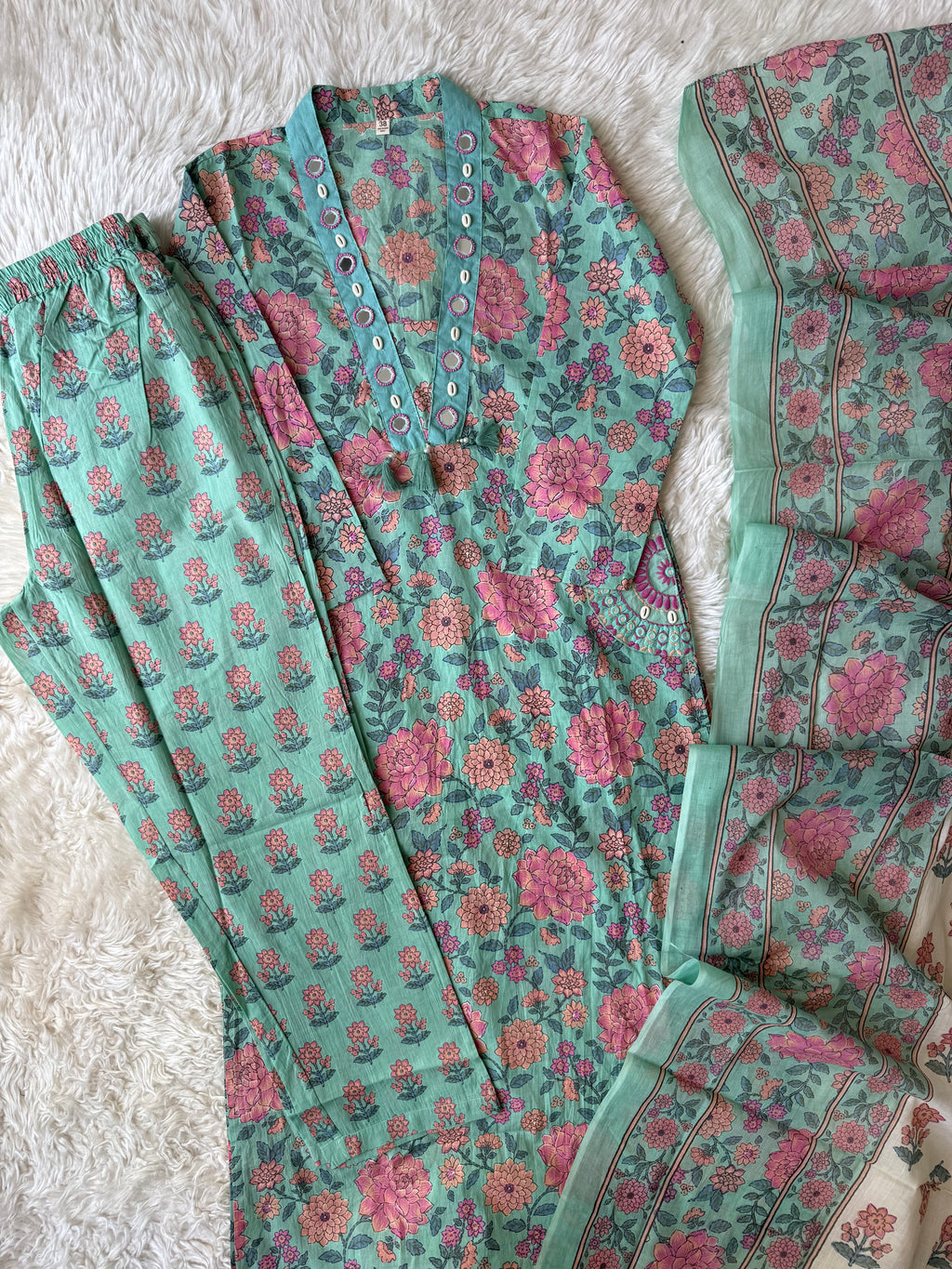 Premium Cotton Pocket Details Set