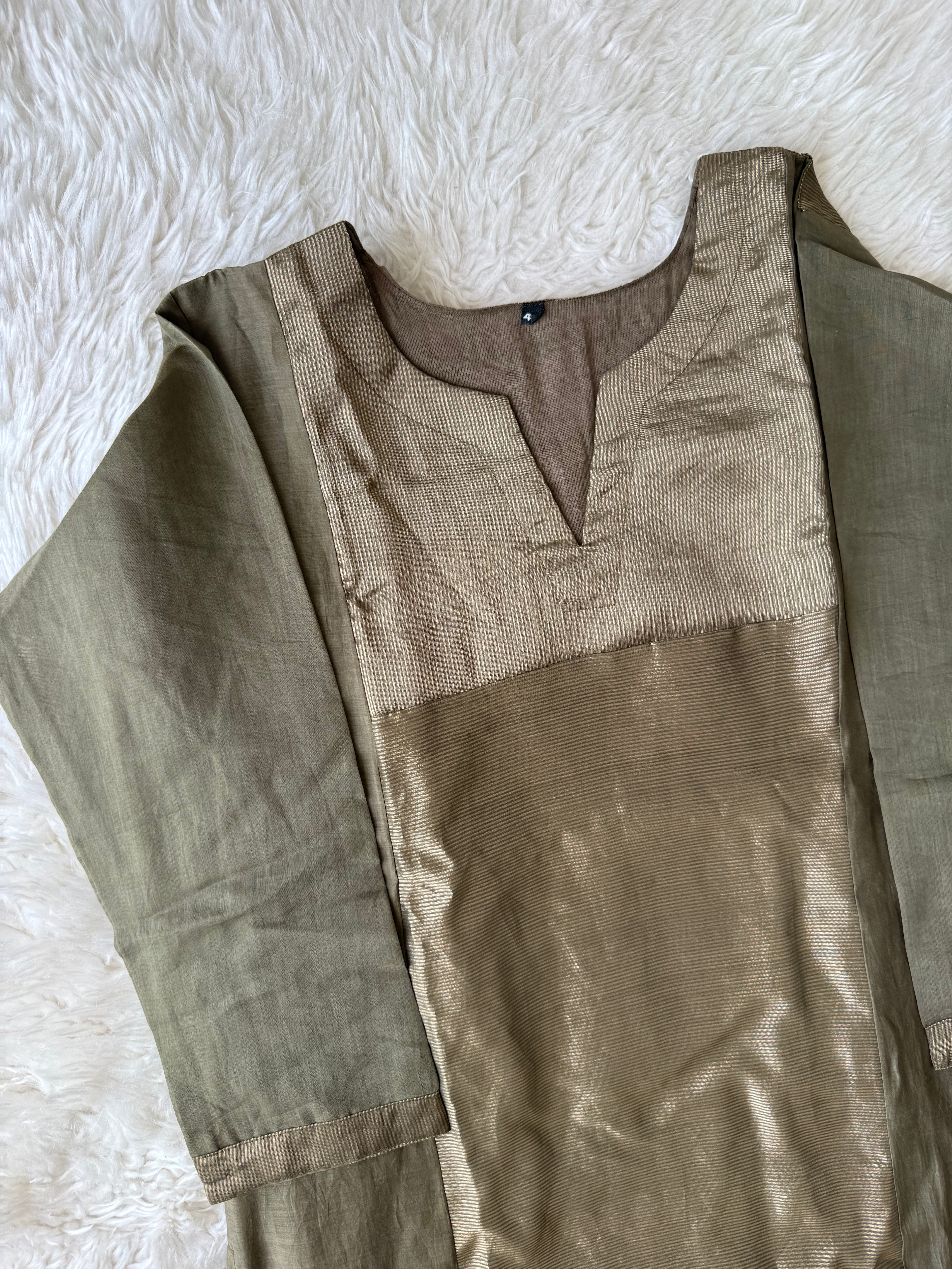Mul Chanderi Kurti Pant Dupatta Set