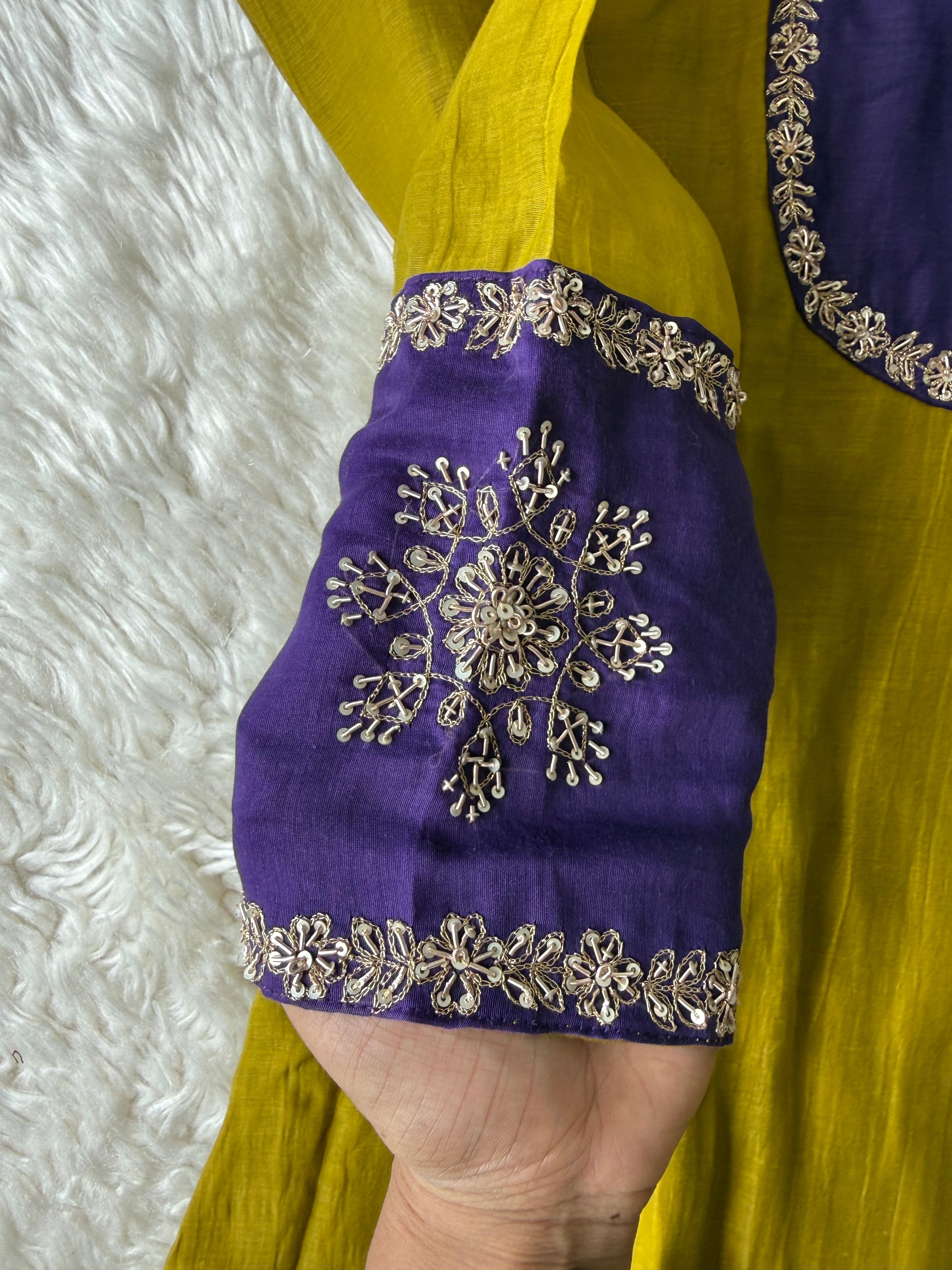 Pure Mul Chanderi Kurti Pant Dupatta Set