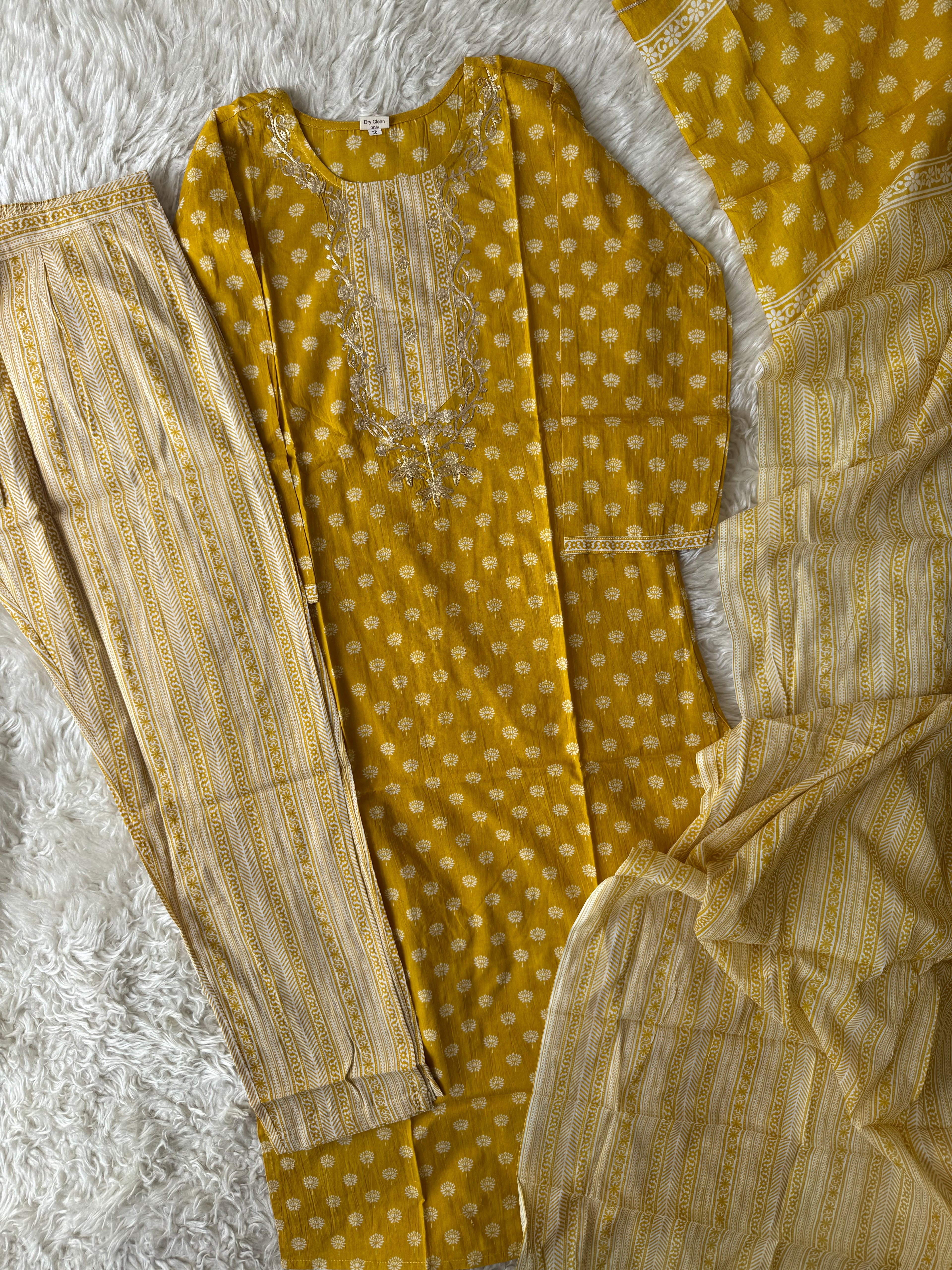 Breathable Cotton Kurti Pant Cotton Dupatta Set