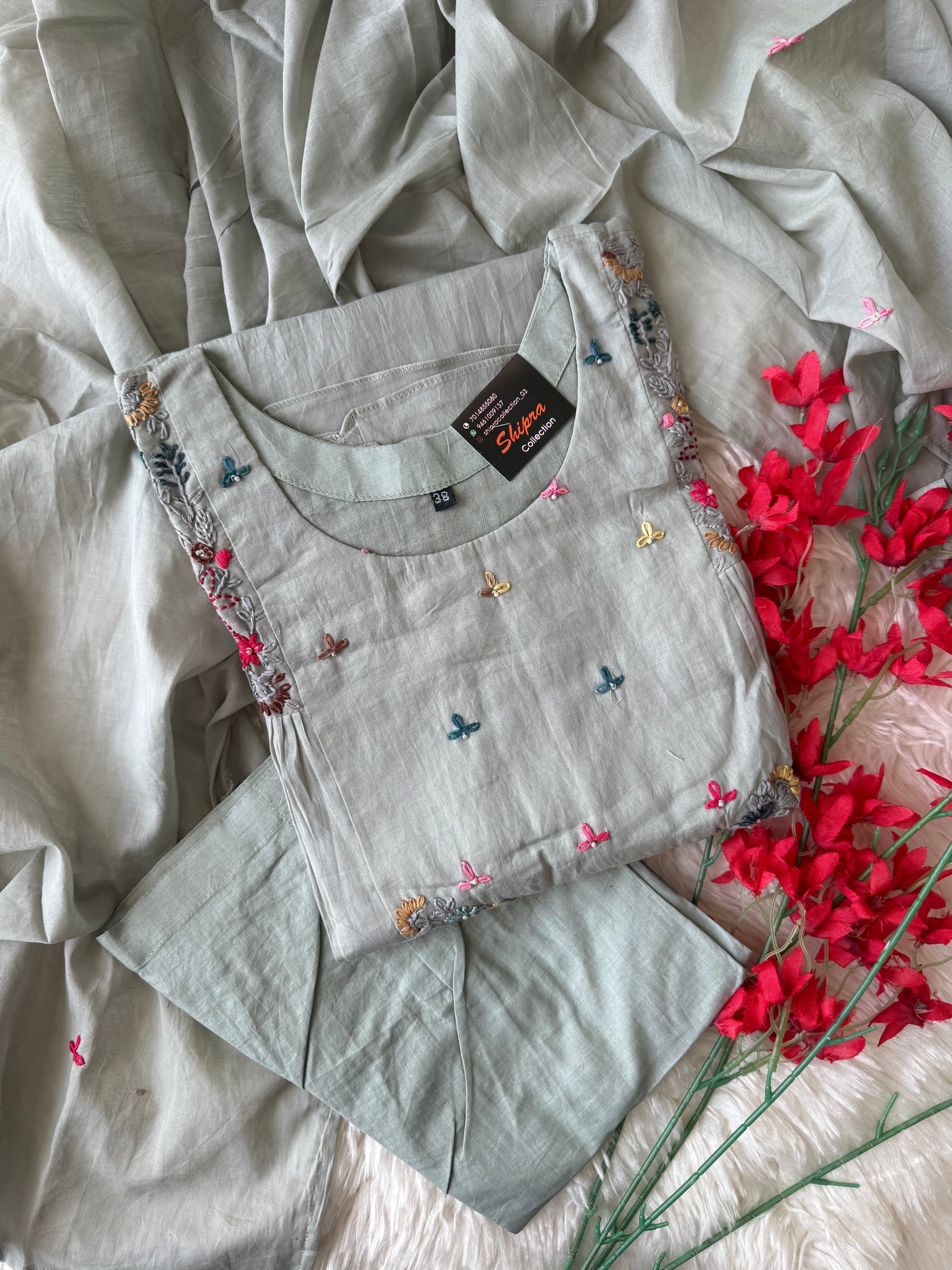 Mul Chanderi Kurti Pant Dupatta Set