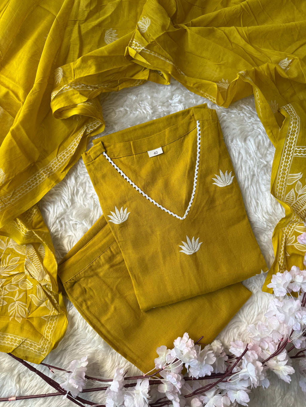 Khadi Cotton Kurti Pant Dupatta Set