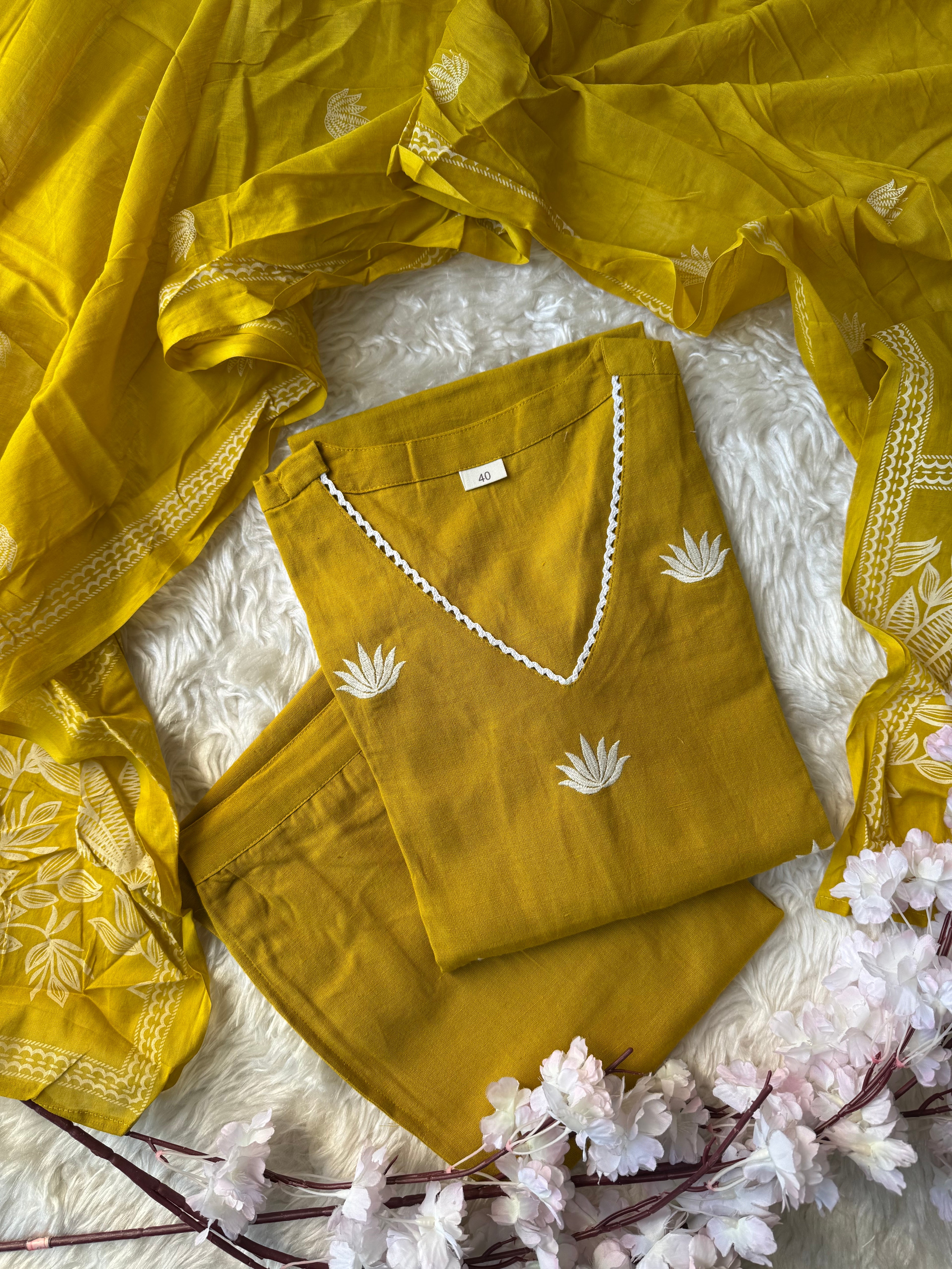Khadi Cotton Kurti Pant Dupatta Set