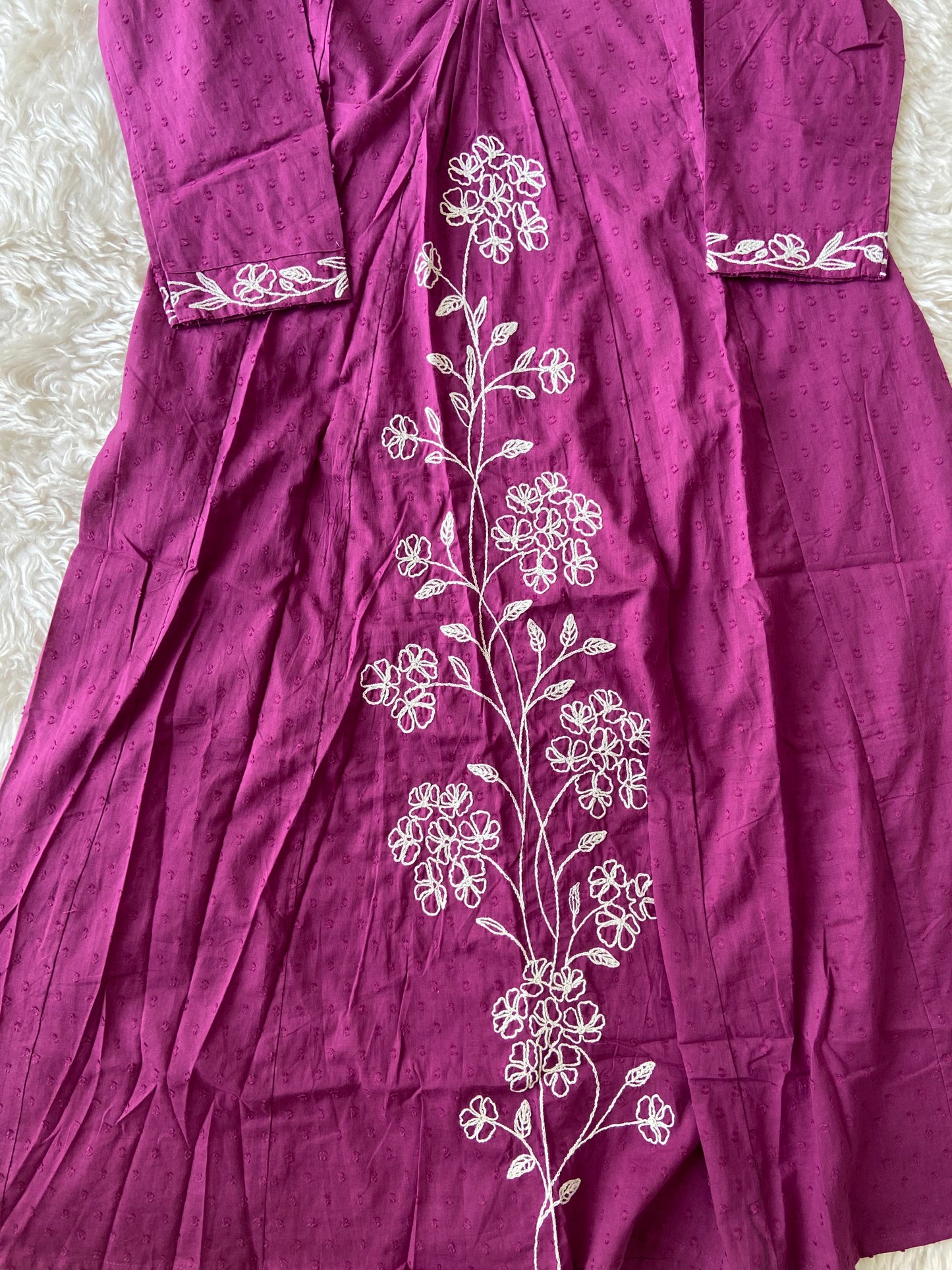 Dobey Mul Cotton Thread Work Kurti Pant Set