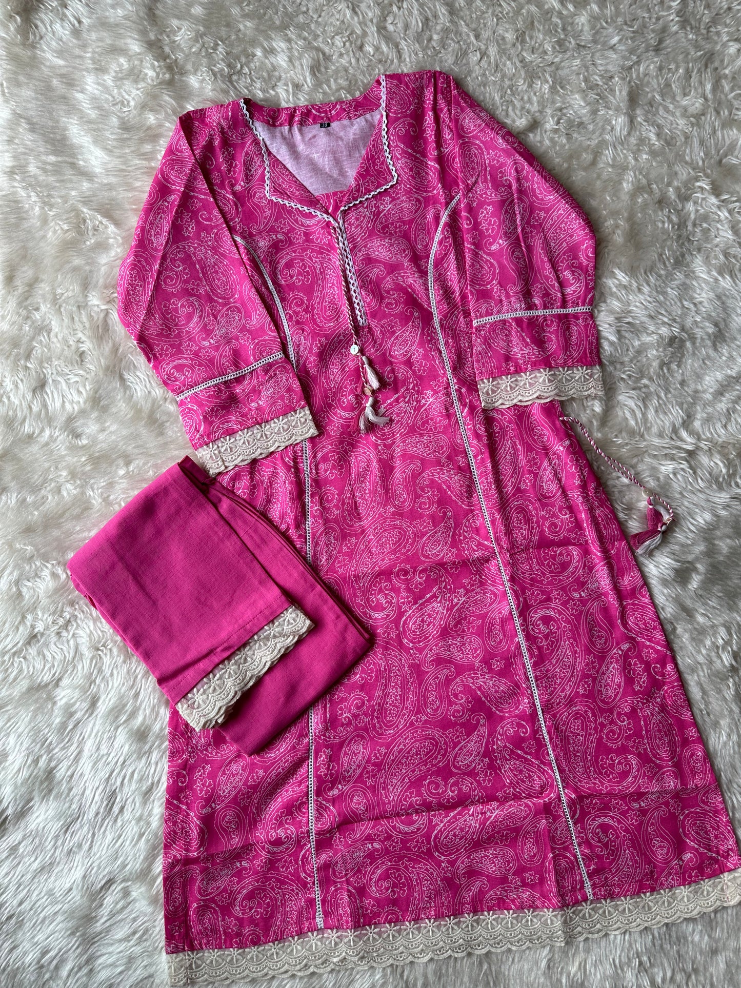 Linen Cotton Lace Details Set