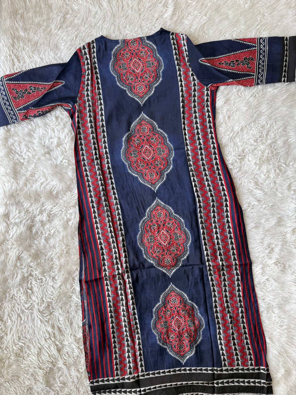 Pure Muslin Silk Kurti Pant Dupatta Set