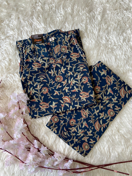 Pure Cotton Sleeveless Kurti Pant Set