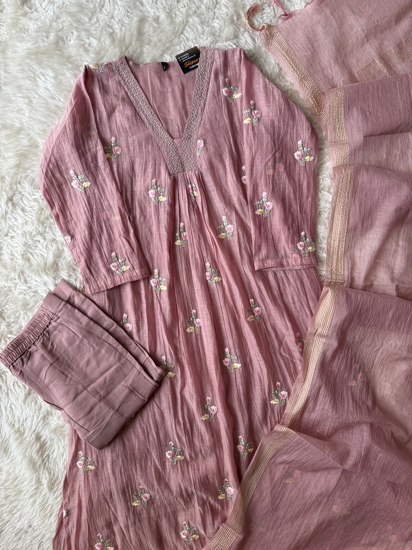 Mul Chanderi Kurti Pant Dupatta Set