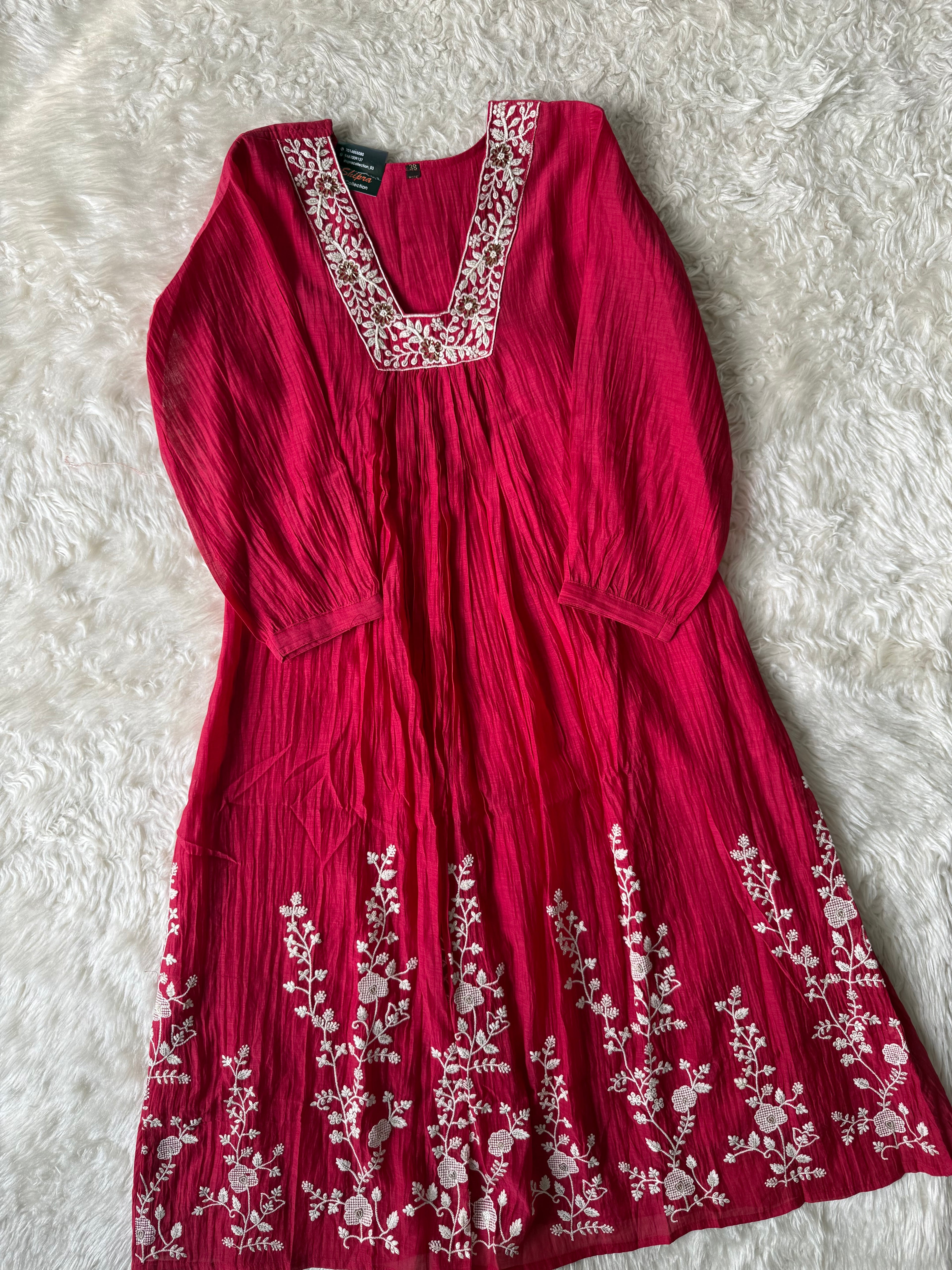 Mul Chanderi Kurti Pant Dupatta Set