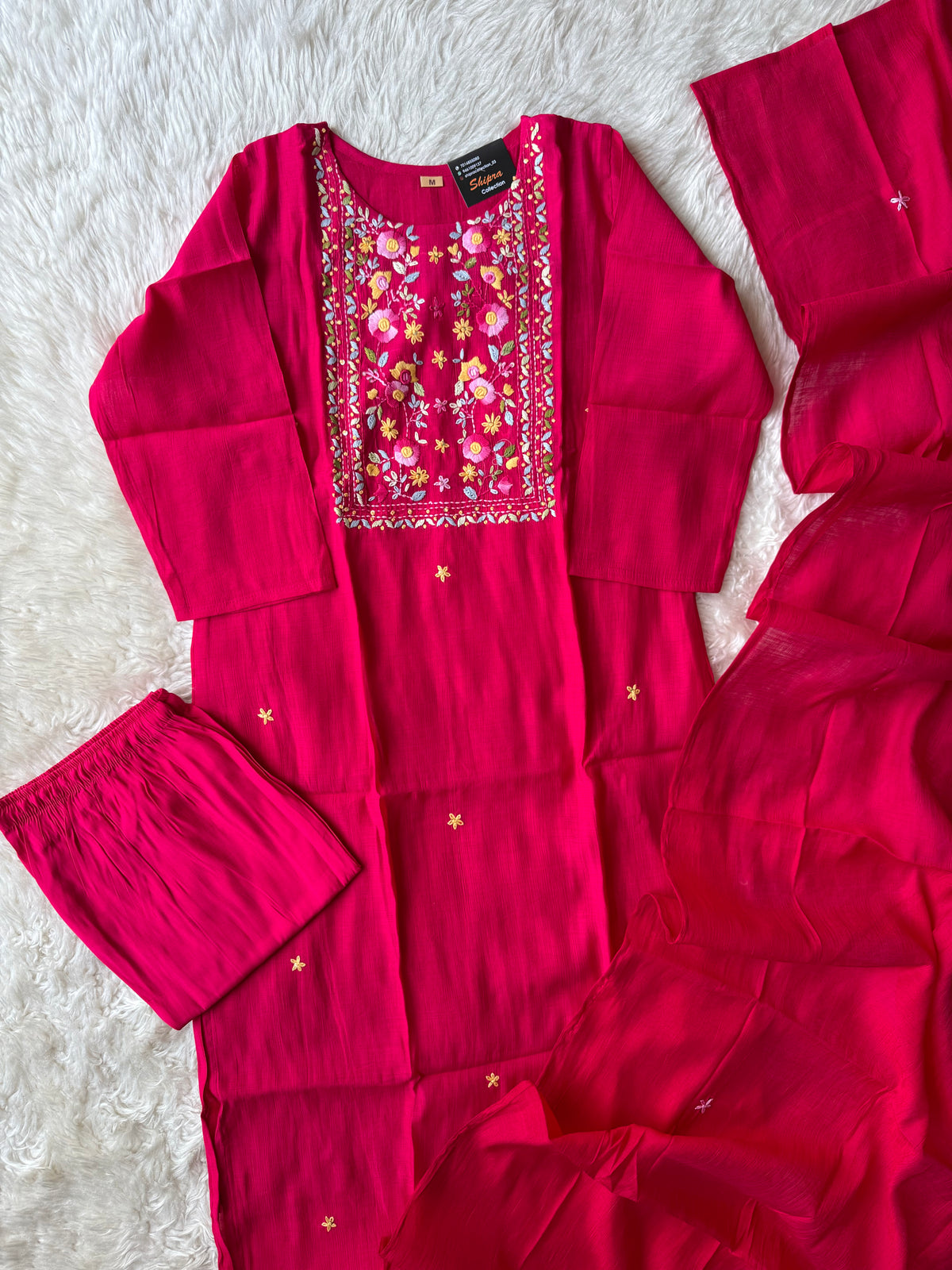 Mul Chanderi Kurti Pant Dupatta Set