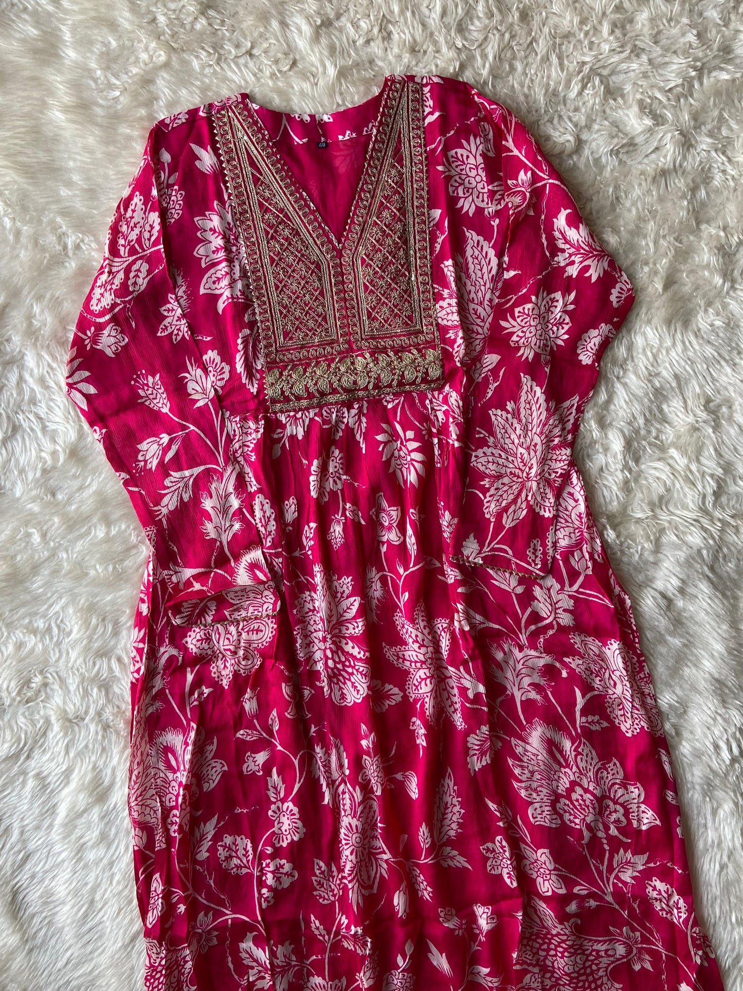 Chinon Kurti Pant Dupatta Set