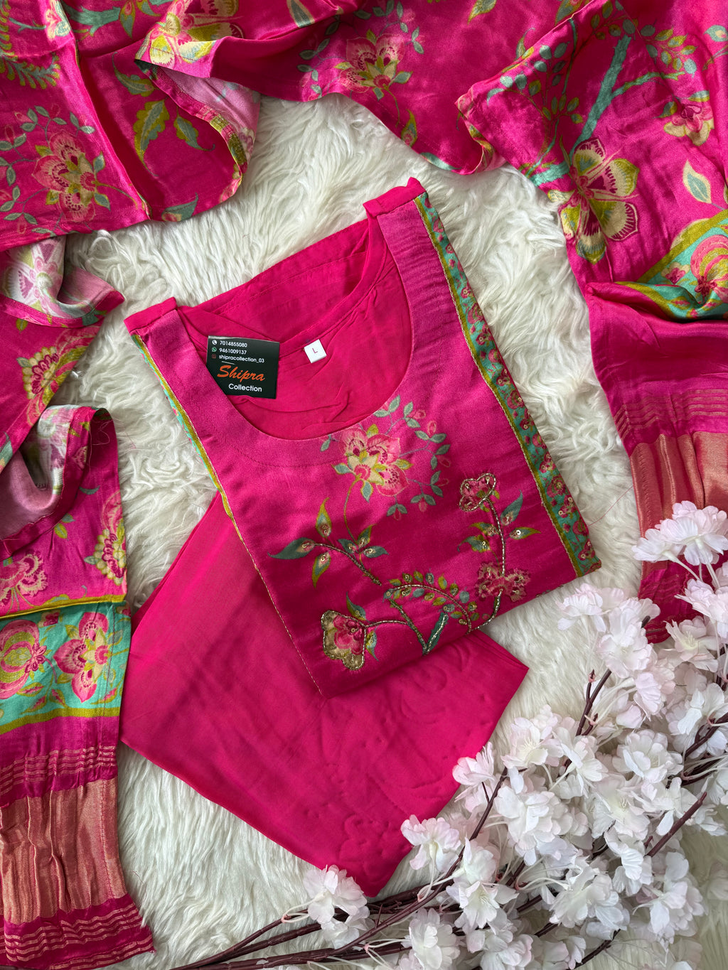 Gazi Silk Kurti Pant Dupatta Set
