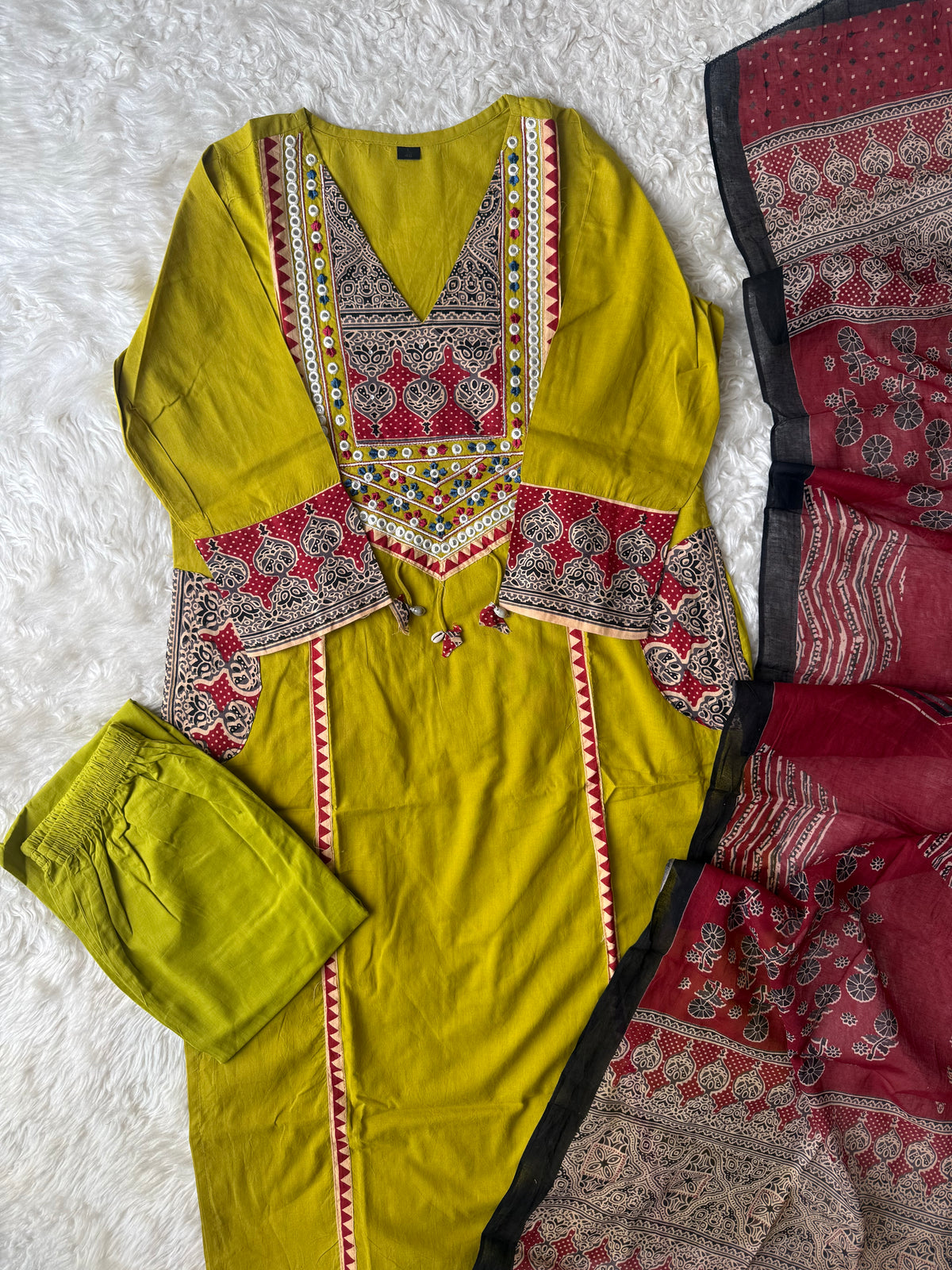 Budget Friendly Kurti Pant Dupatta Set