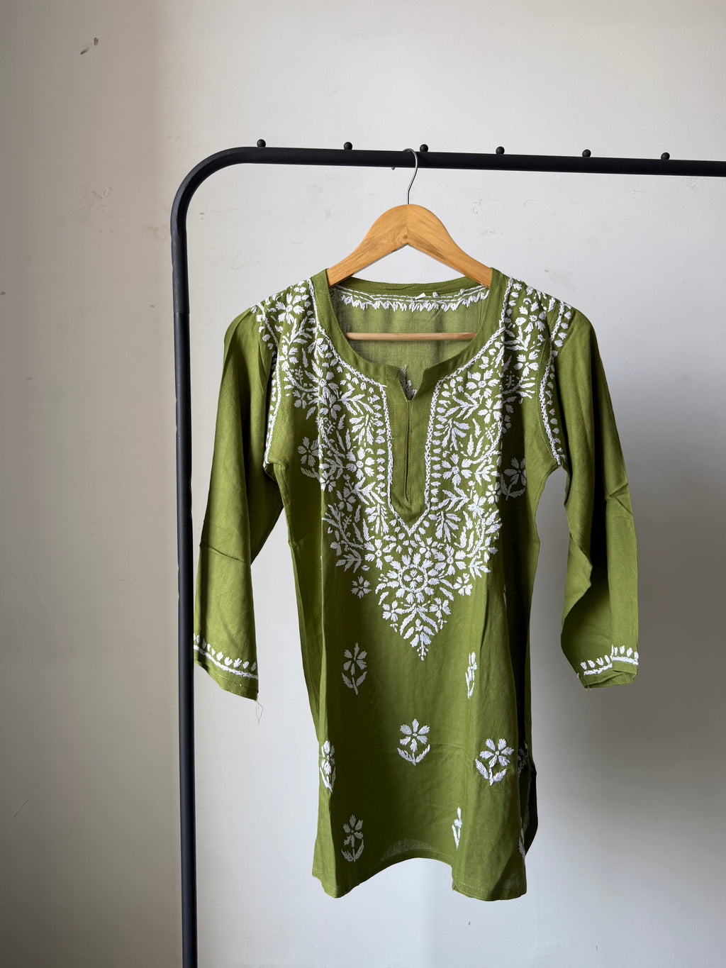 Heavy Rayon Chikankari Short kurti