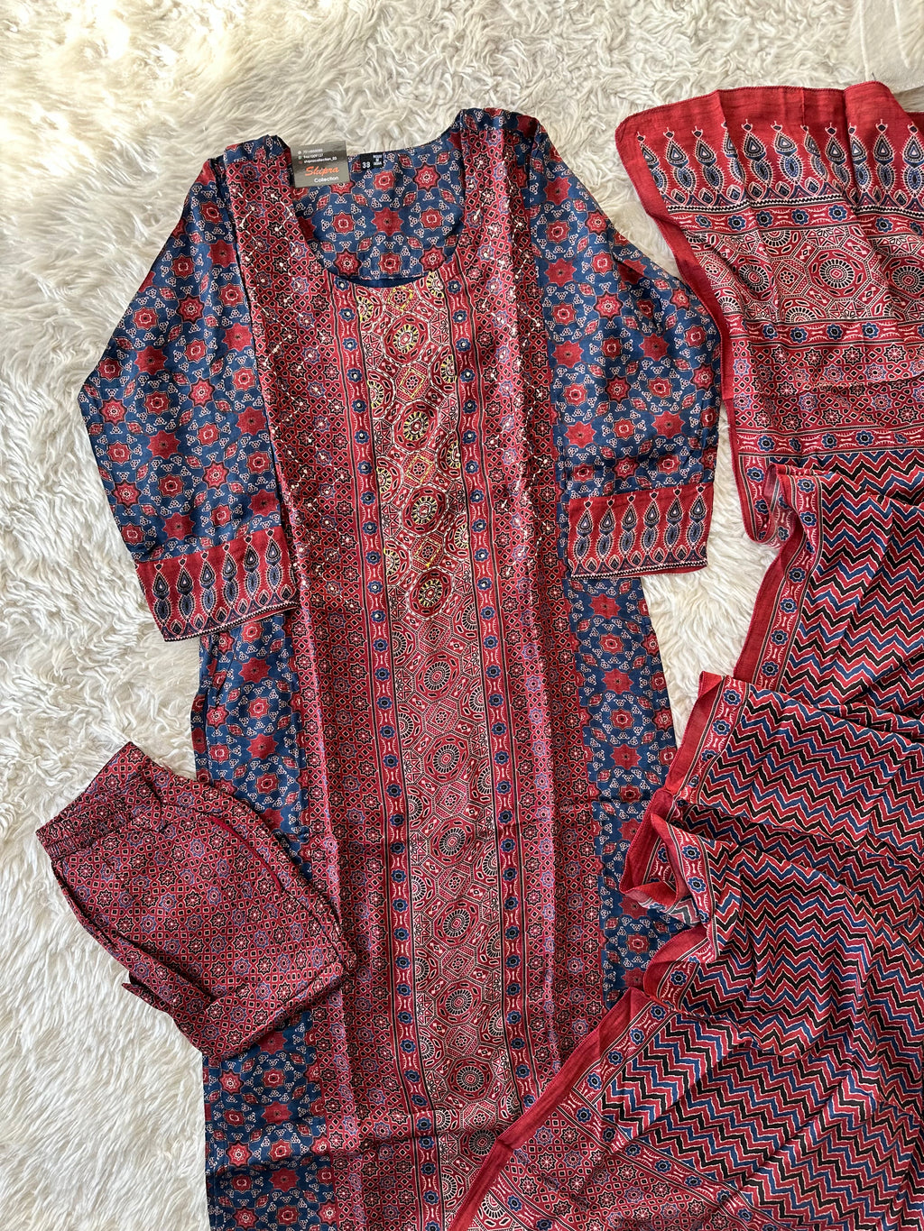Crepe Silk Kurti Pant Dupatta Set