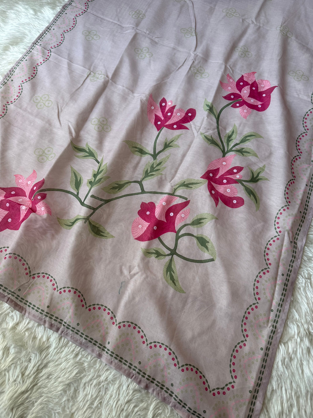 Mul Chanderi Kurti Pant Dupatta Set
