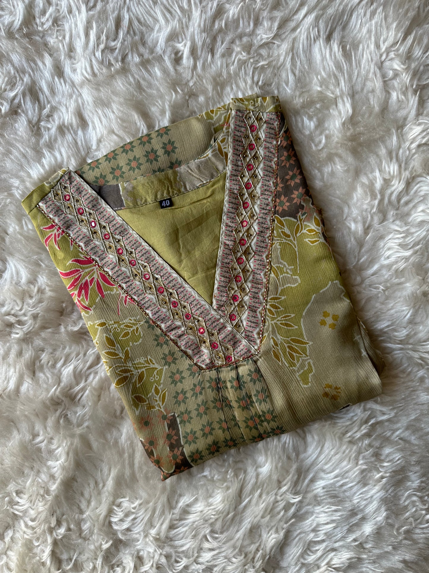 Chinon Kurti Afghani Pant Dupatta Set