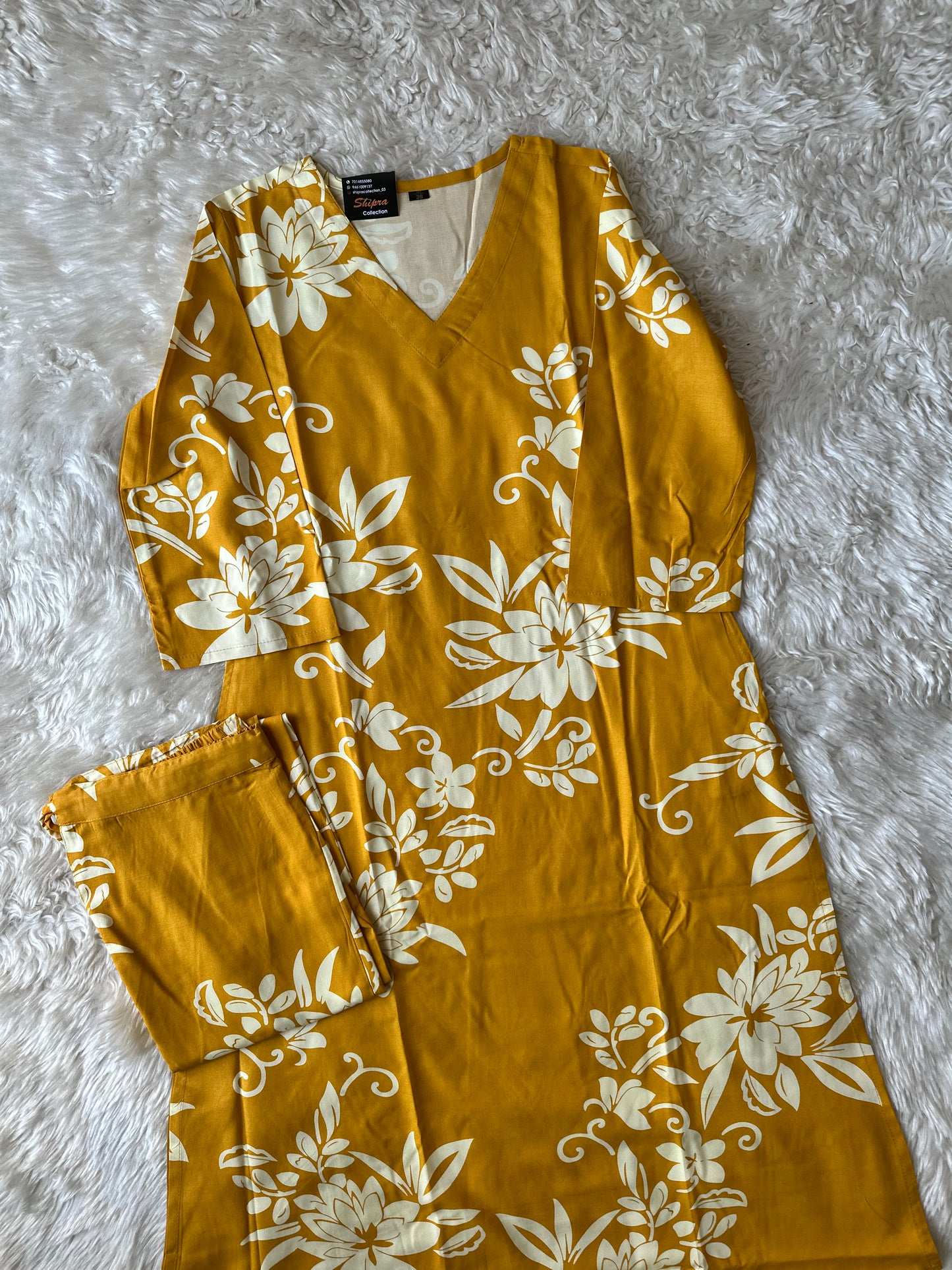 Makhan Fabric feel💕 Kurti Plazo Set