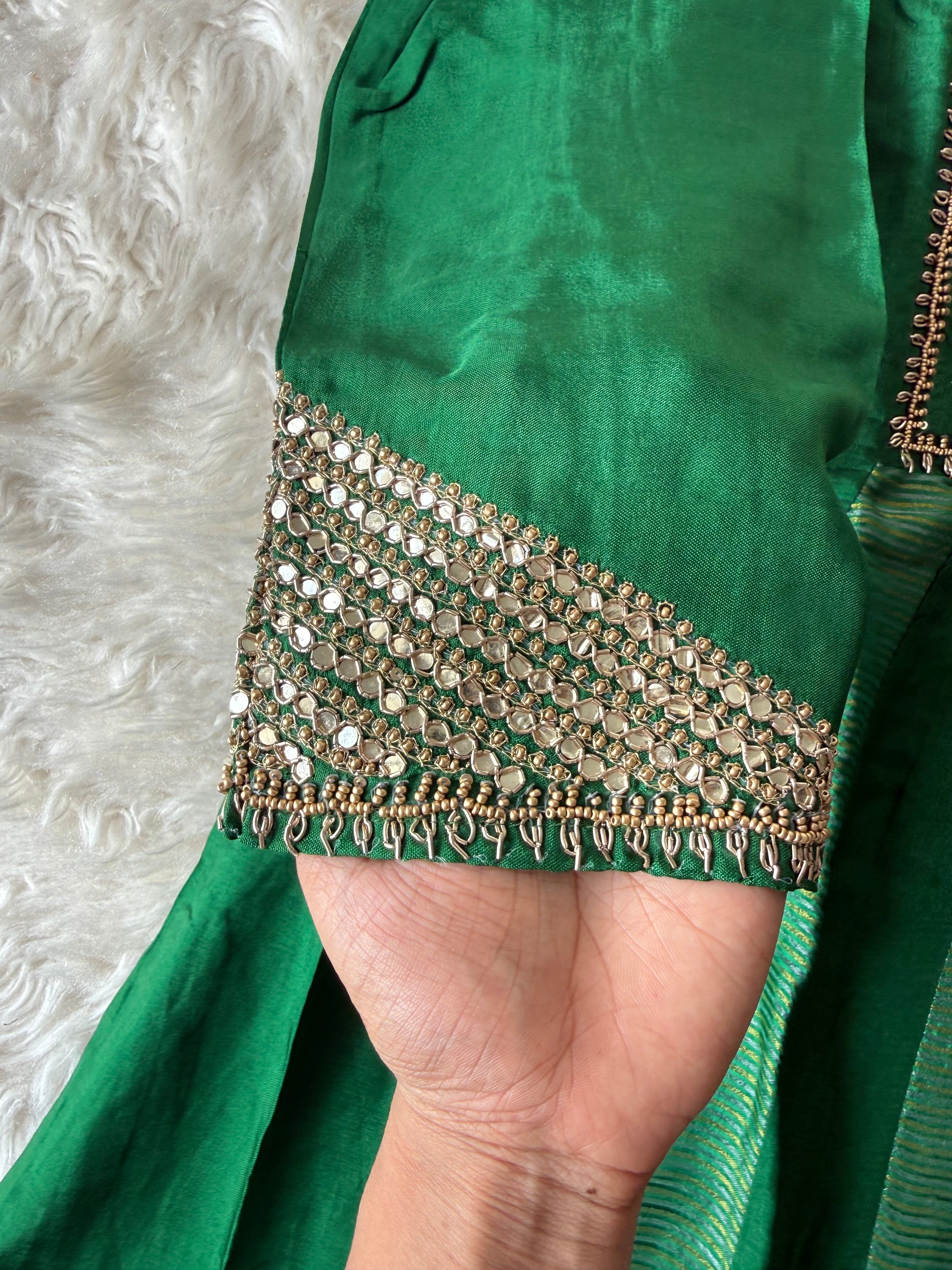 Dola Silk Kurti Pant Dupatta Set
