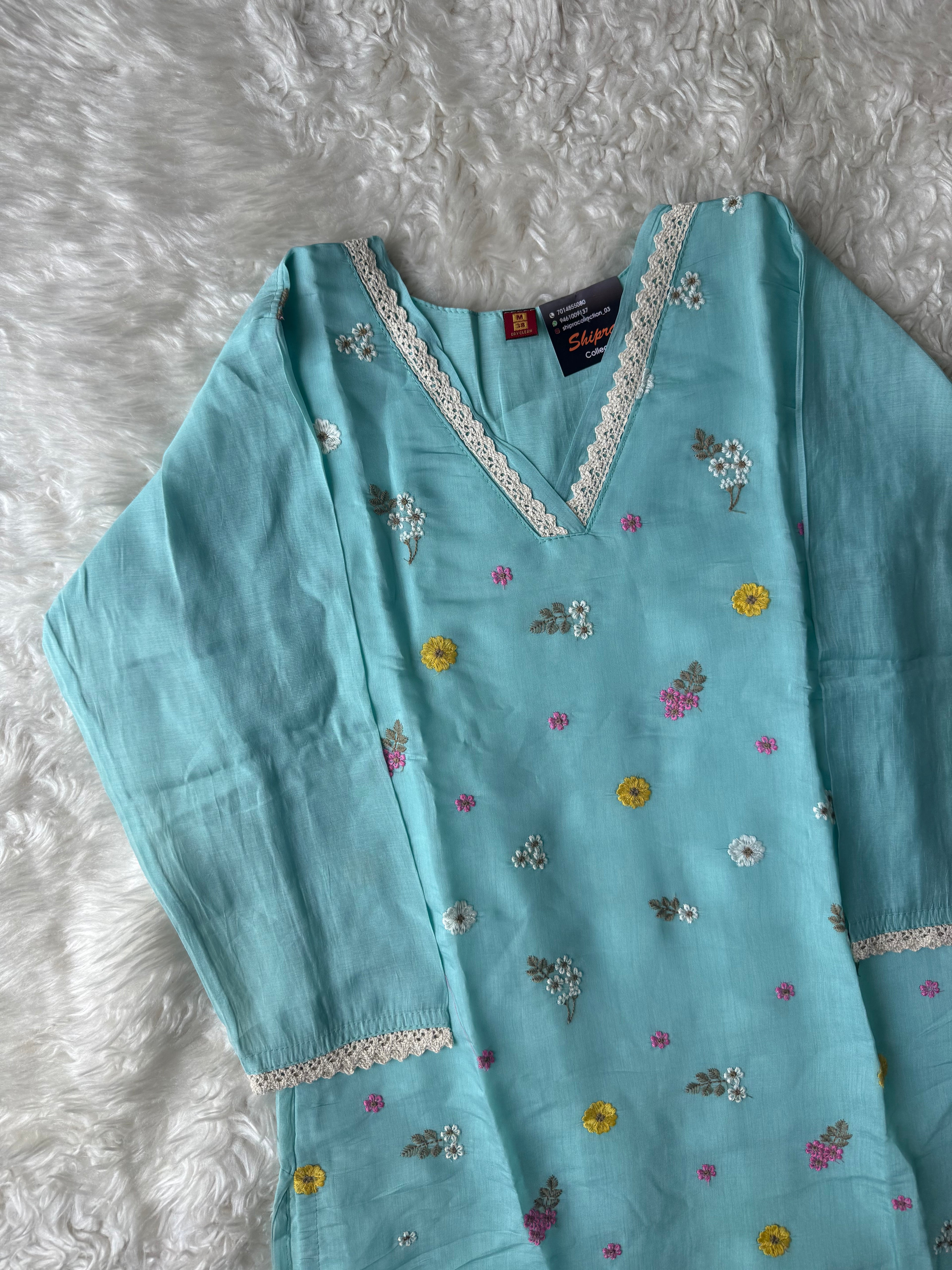 Mul Chanderi Kurti Pant Dupatta Set