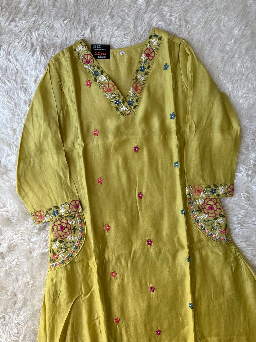 Mul Chanderi Kurti Pant Dupatta Set