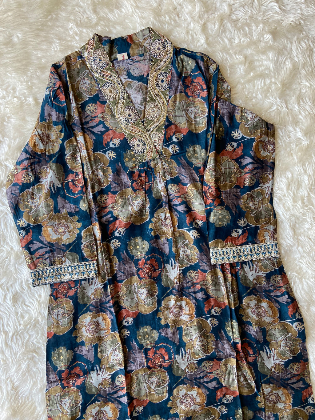 Muslin Silk Kurti Pant Dupatta Set
