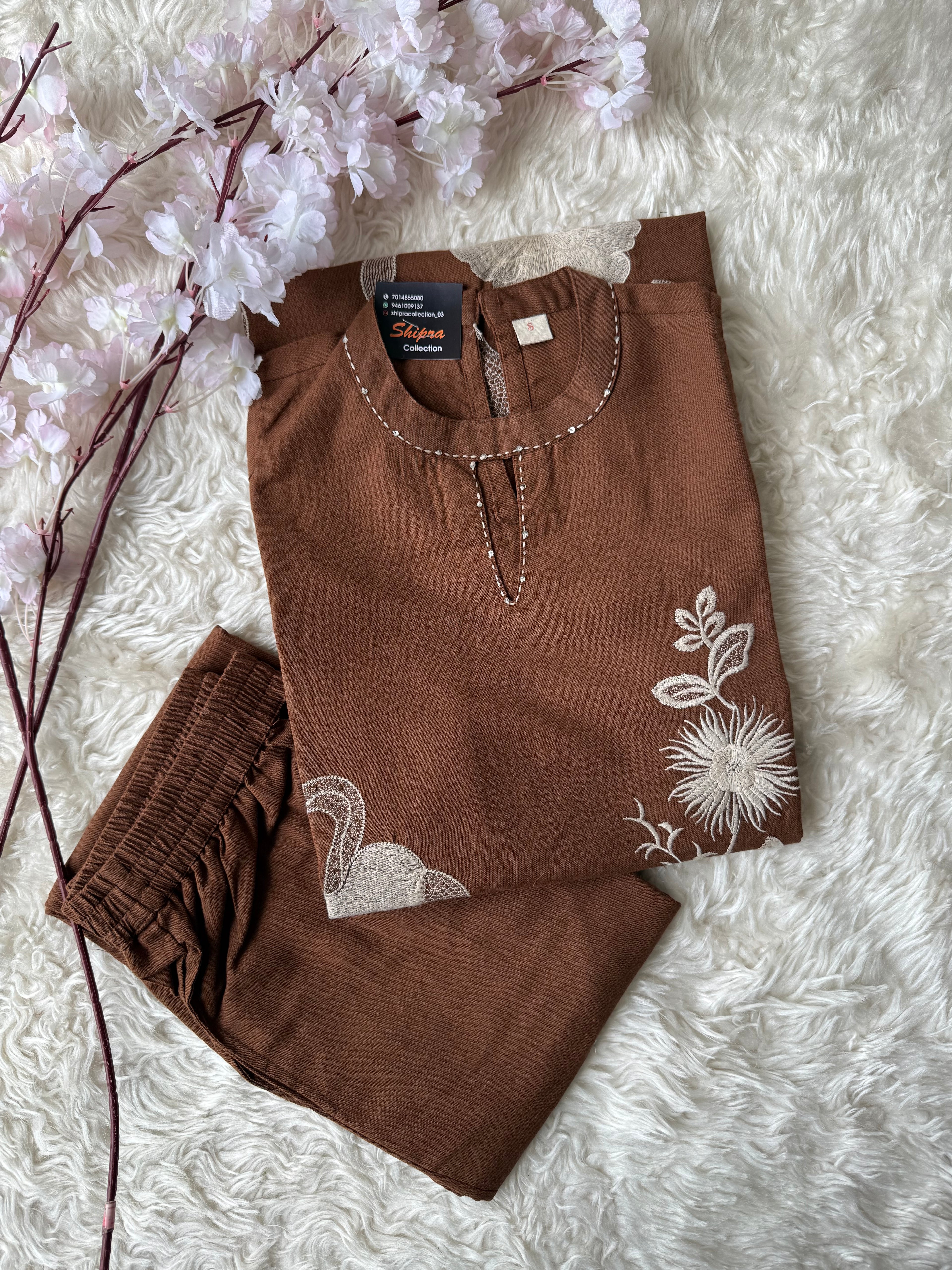 Khadi Cotton Sleeveless Kurti Pant Set