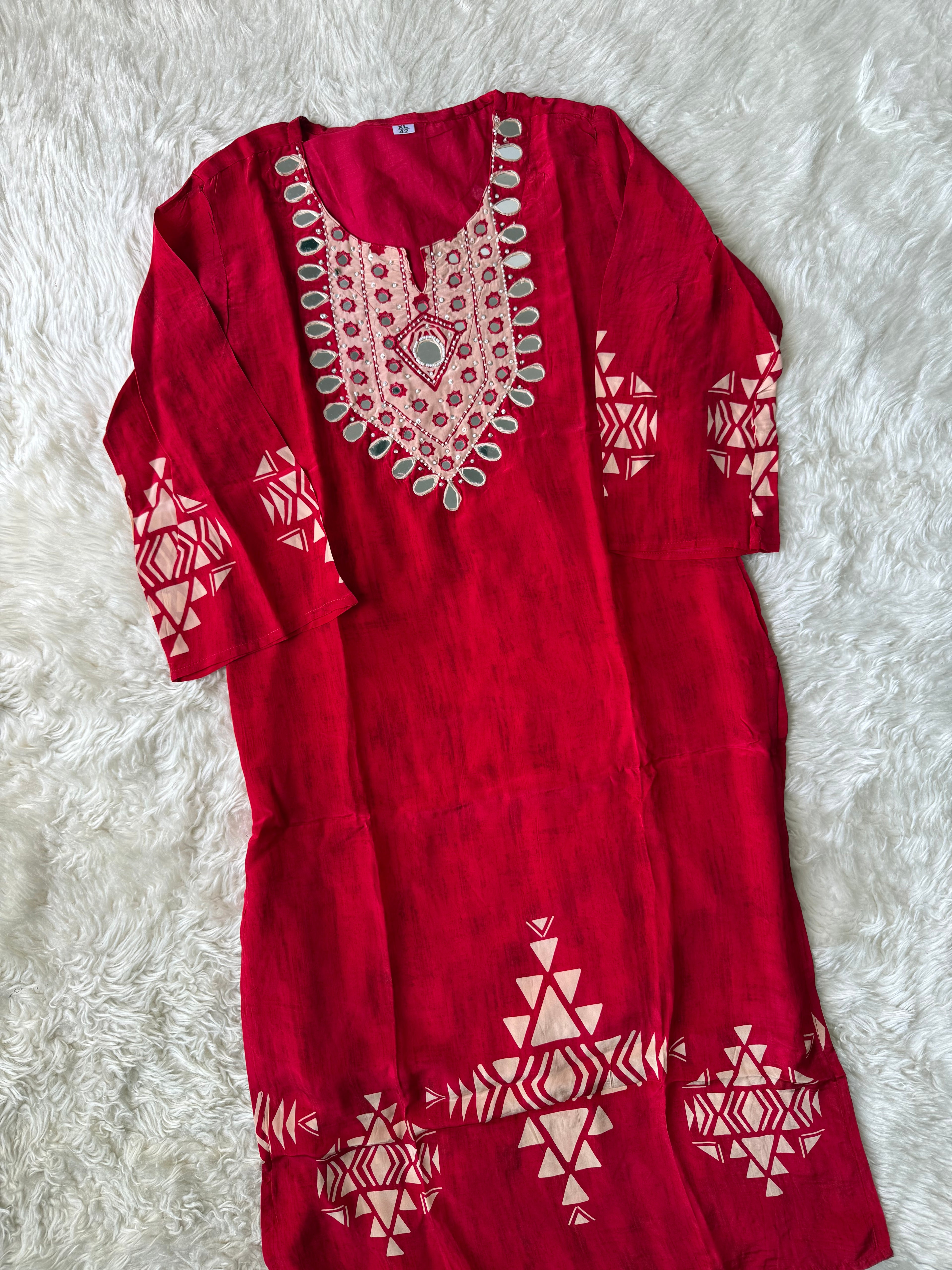 Crepe Silk Kurti Pant Dupatta Set