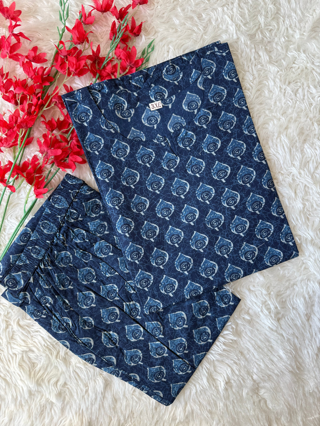“Plus Size” Lounge Wear